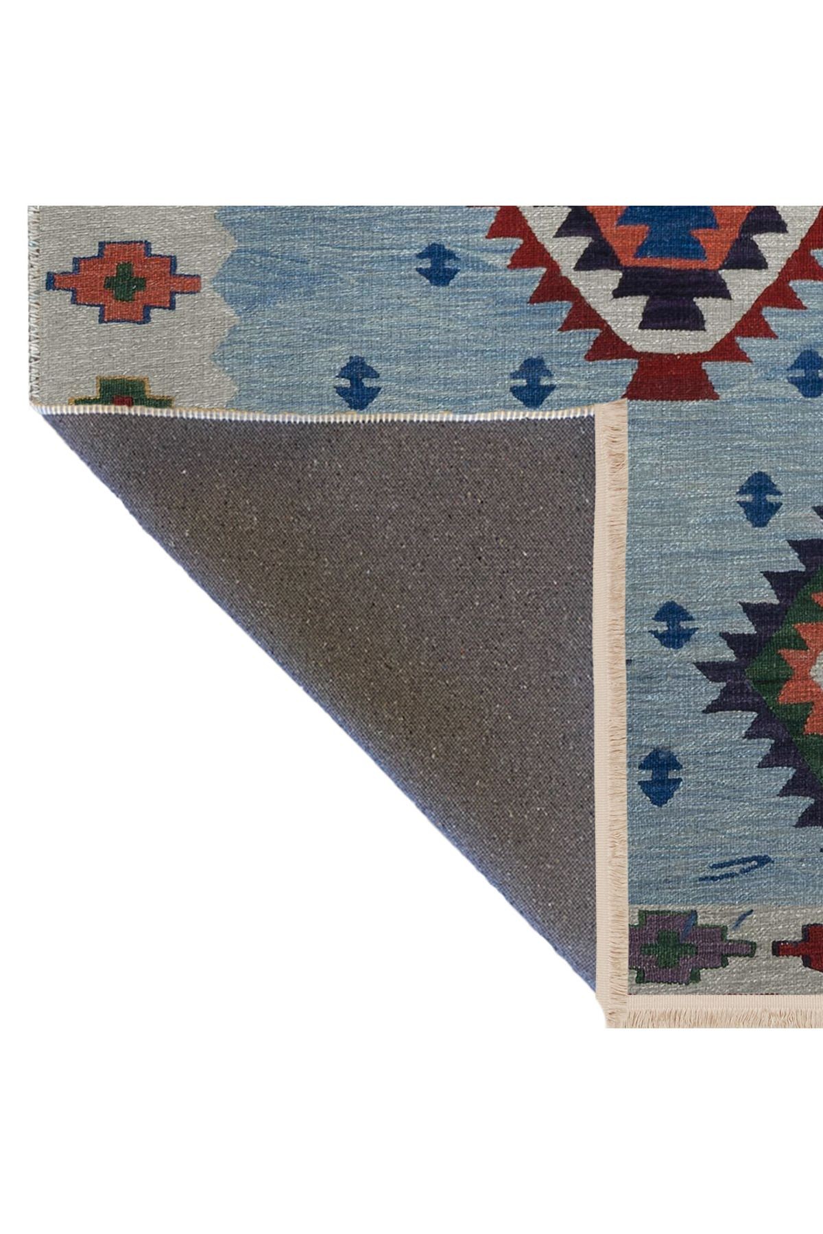 Açık Mavi Temalı Çok Renkli Geleneksel Motif Desenli Vintage Dekoratif Halı 2686