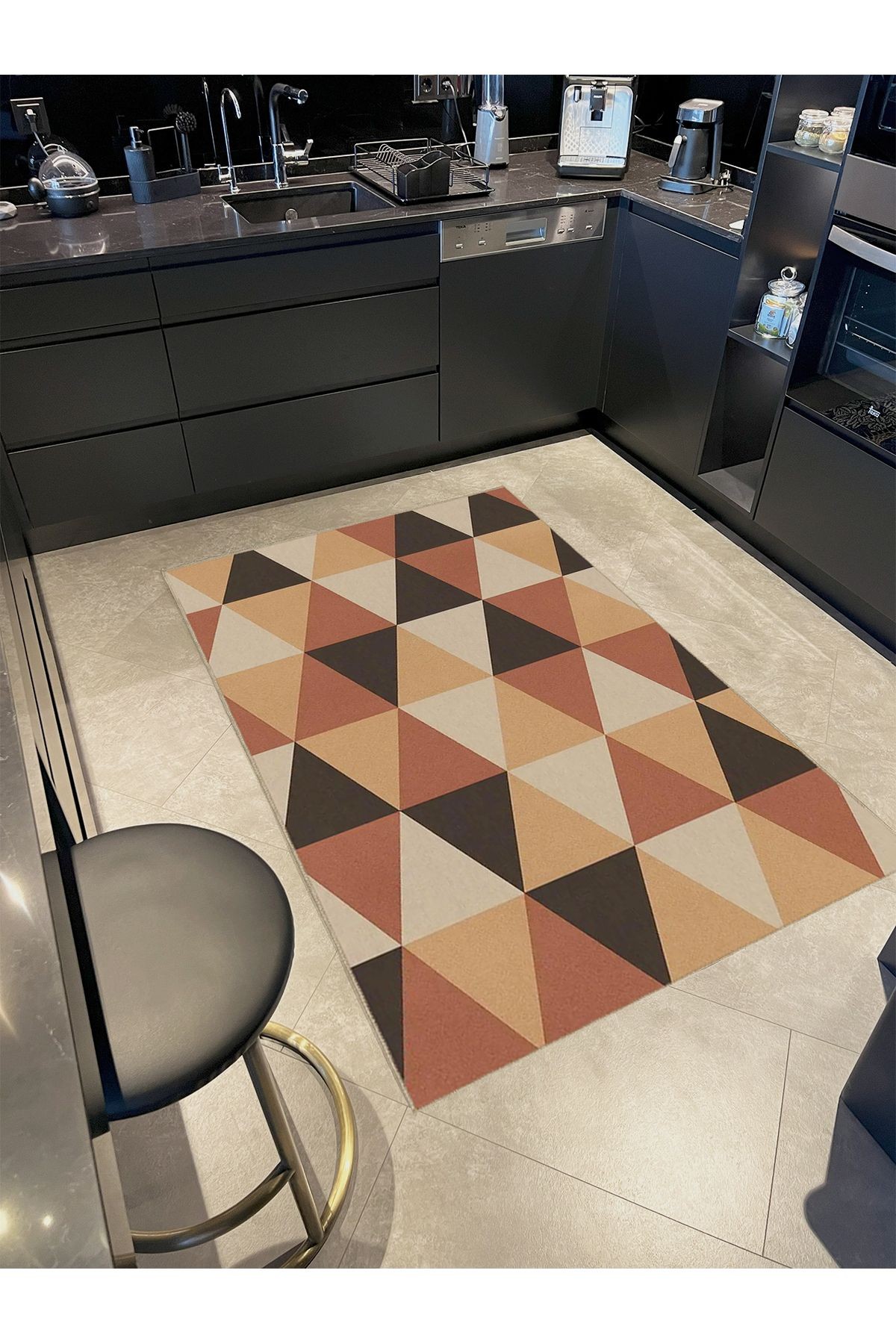 Semih Koleksiyonu Çok Renkli Üçgen Geometrik Desenli Dokuma Taban Modern Dekoratif Halı 37