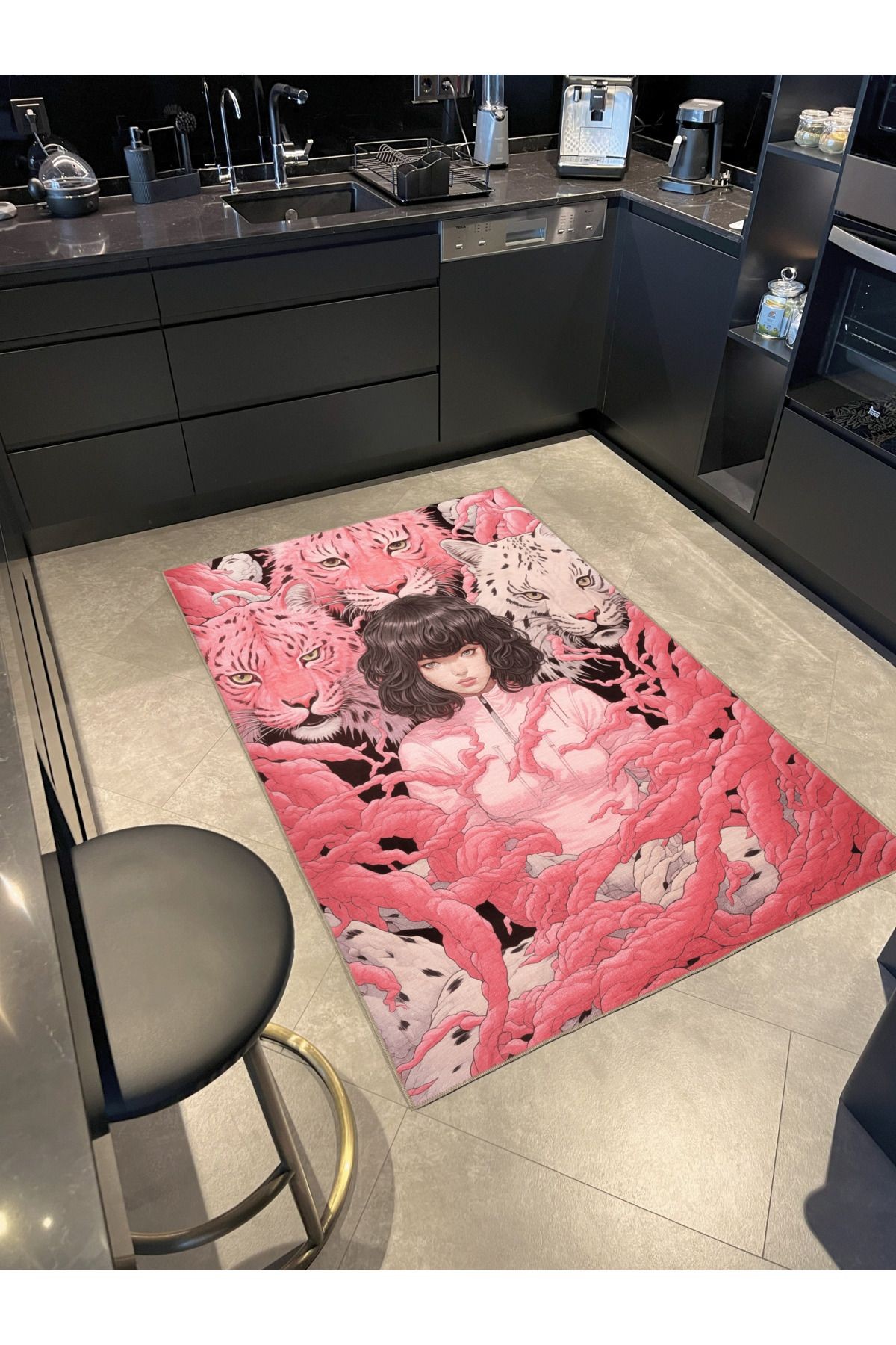 Dido 2 Koleksiyonu Pembe Temalı Sürrealist Tasarım Kadın Kaplan Desenli Modern Dekoratif Halı 3229