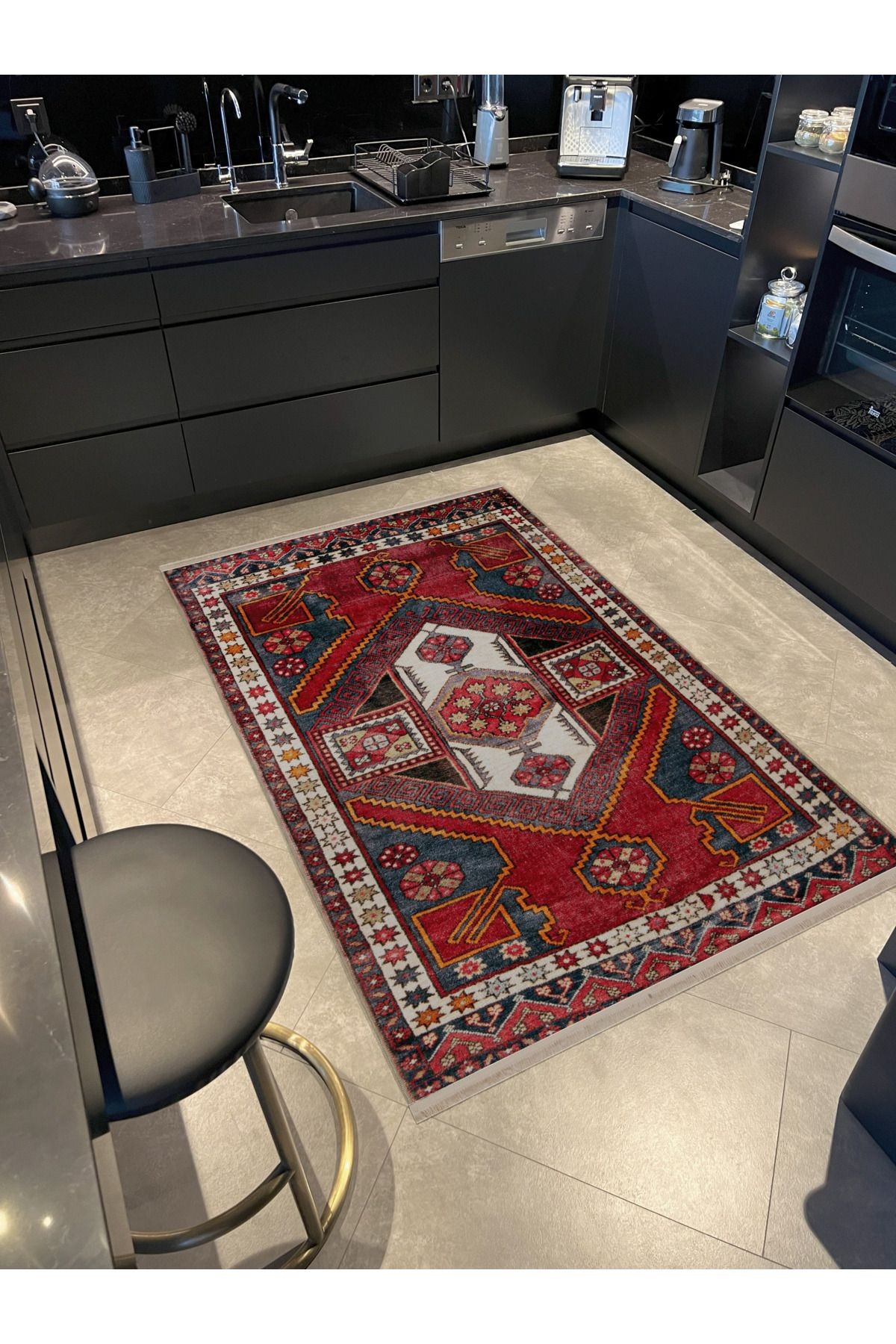 Mavi Kırmızı Temalı Geleneksel Motif Etnik Desenli Kreatif Vintage Dekoratif Halı 2453