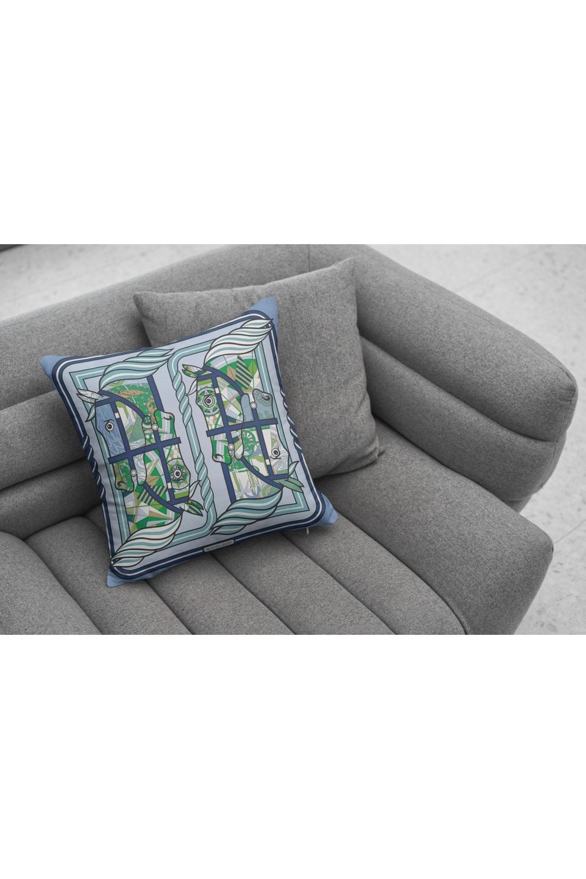 Kırlent Açık Mavi Yeşil Atlar Temalı Pillow47