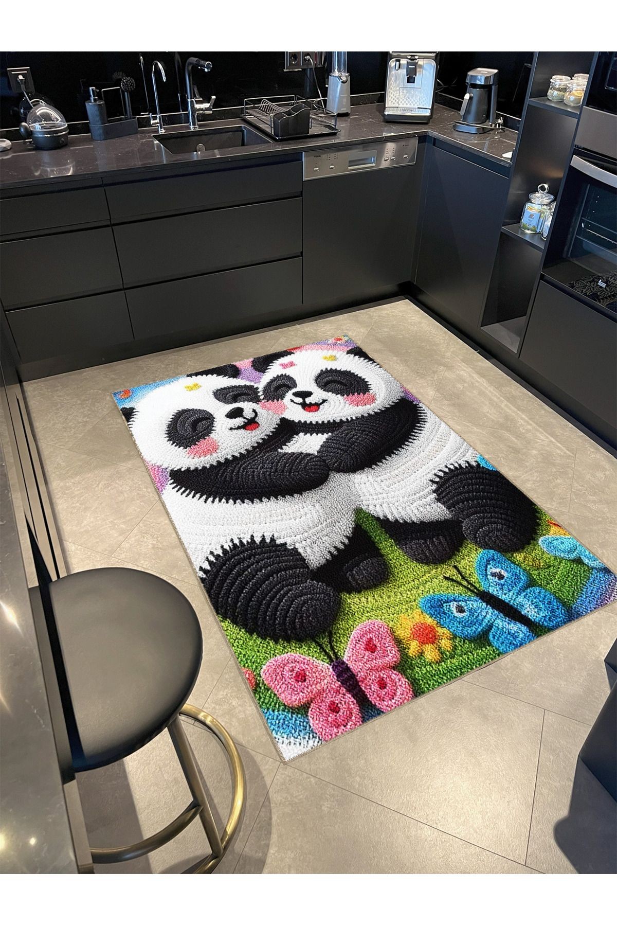 Çizgi Karakter Tema Çok Renkli Sevimli Panda Desenli Kreatif Modern Dekoratif Halı 5102