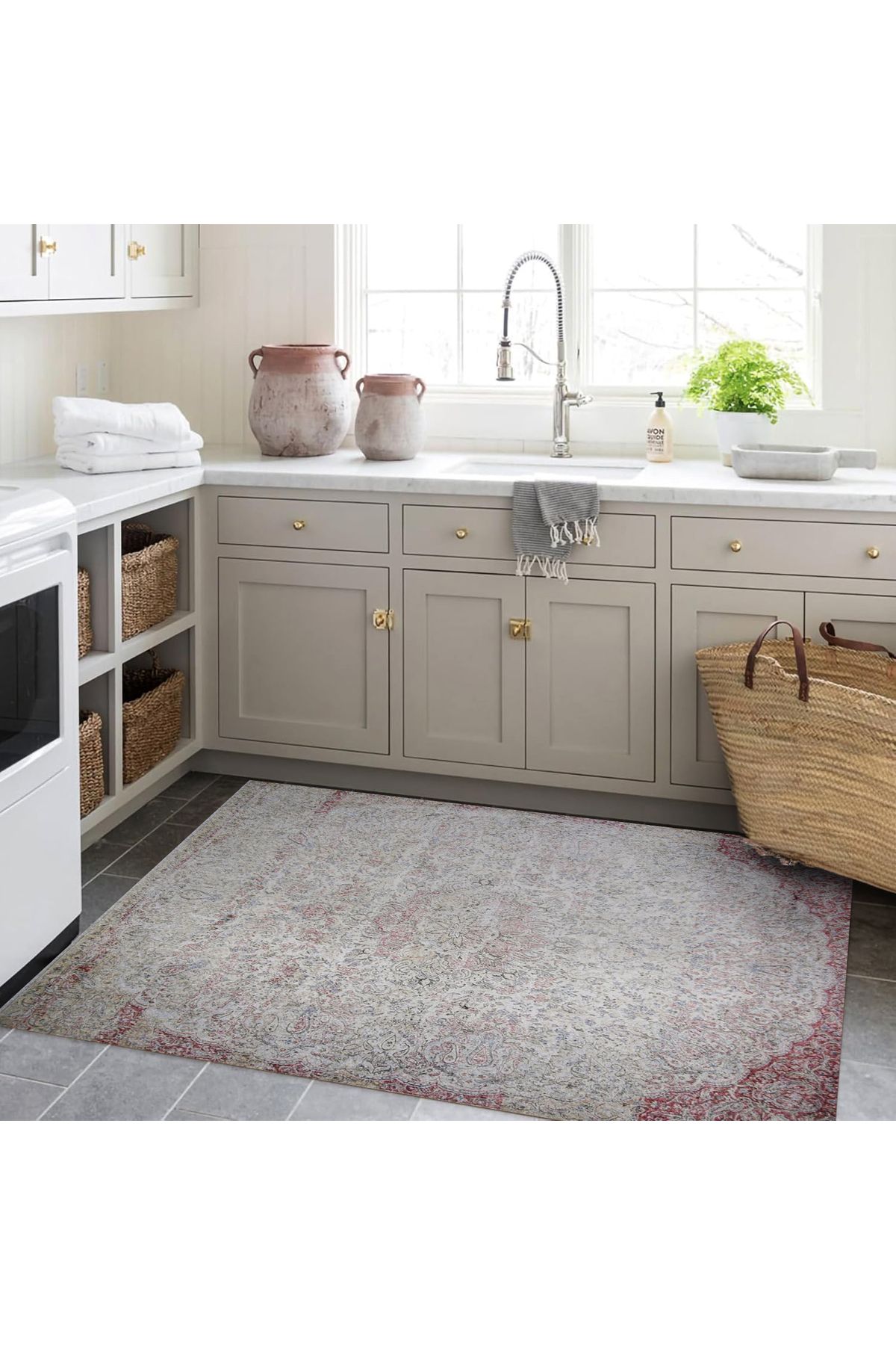 Mete Koleksiyonu Bej ve Kırmızı Temalı Geleneksel Motif ve Çiçek Desenli Vintage Dekoratif Halı 40