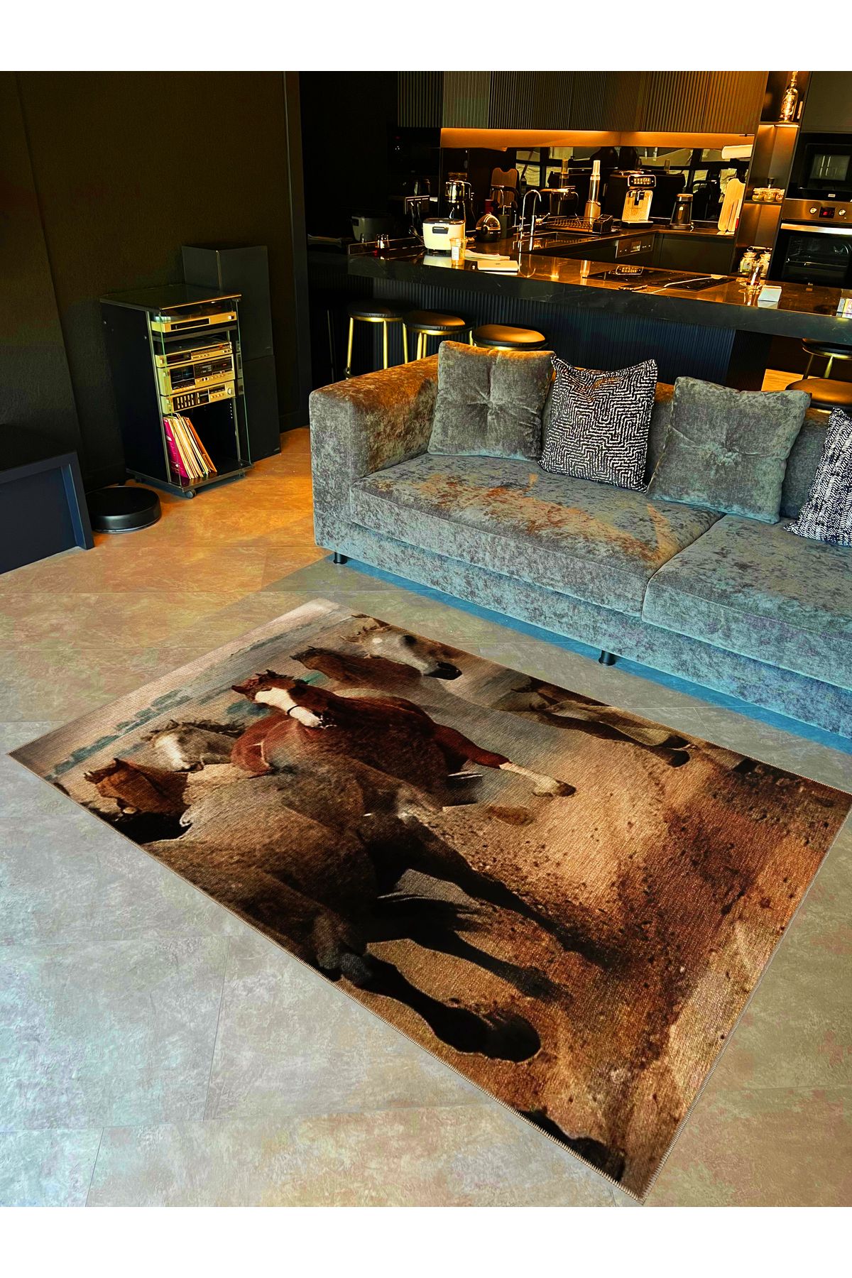 Animal Koleksiyonu Kahve Bej Tonlarında At Desenli Dokuma Taban Yıkanabilir Halı animal08