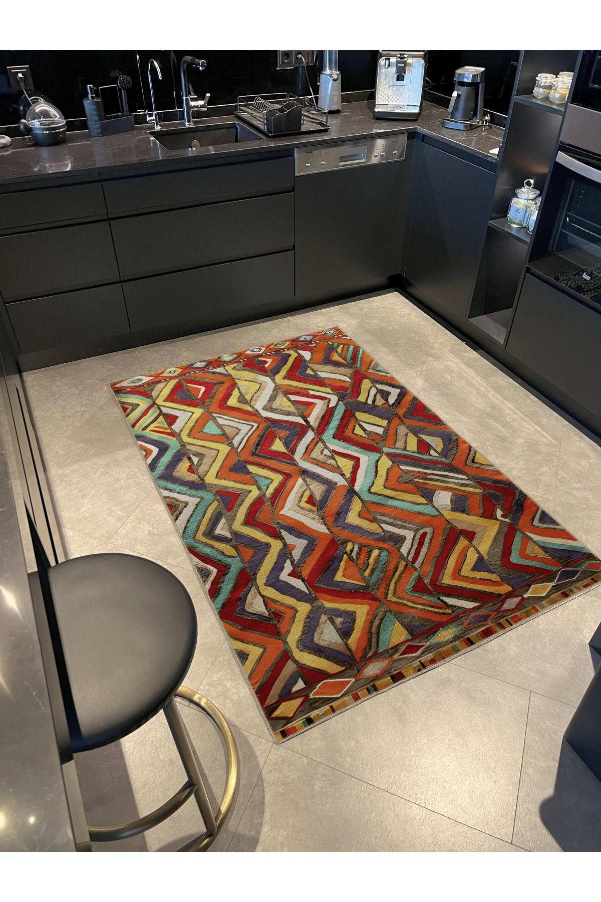 Çok Renkli Şerit Bölme Zik Zak Desenli Kreatif Modern Dekoratif Halı 2330