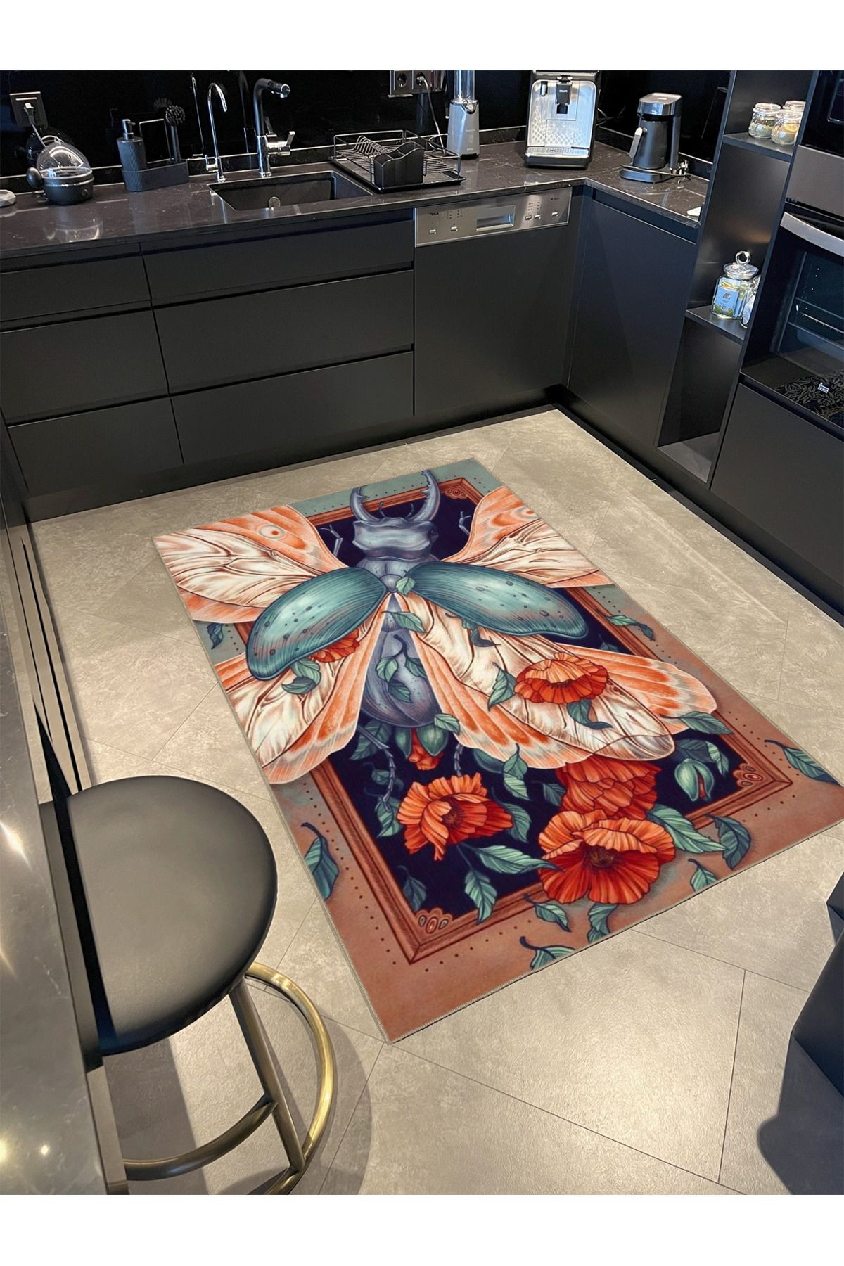 Uçan Böcek Desenli Yıkanabilir Halı miravip8238