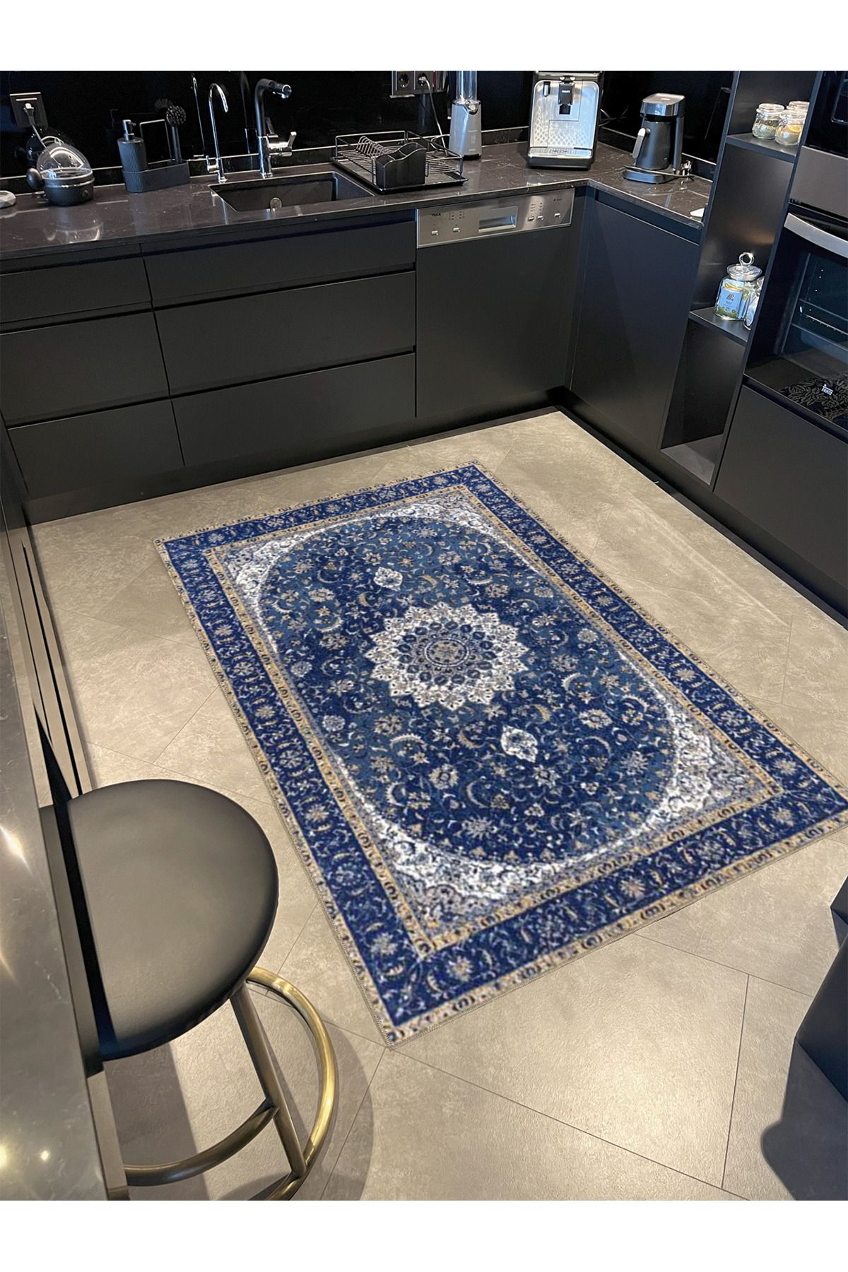 Lacivert Temalı Geleneksel Motif Etnik Çiçek Desenli Vintage Dekoratif Halı 4553