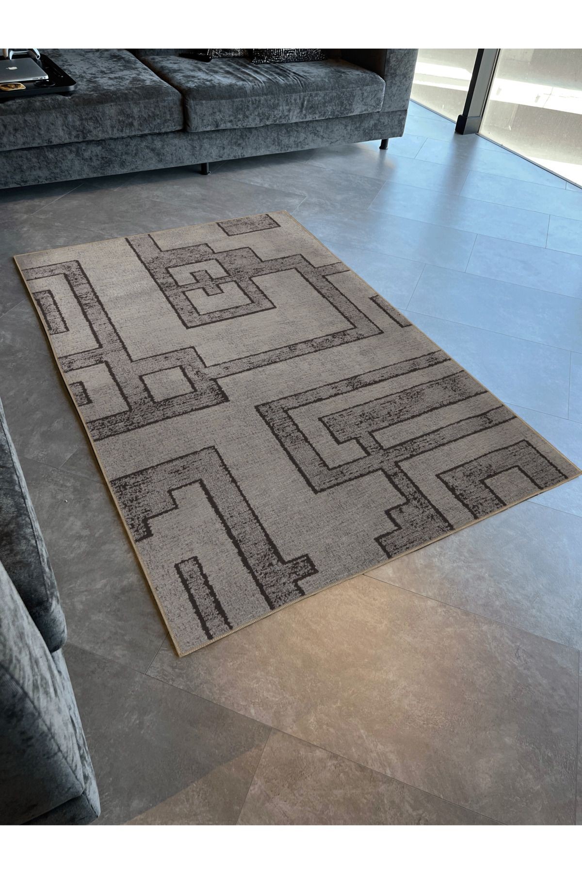 Gri Temalı Soyut Geometrik Desenli Kreatif Modern Dekoratif Halı 2990