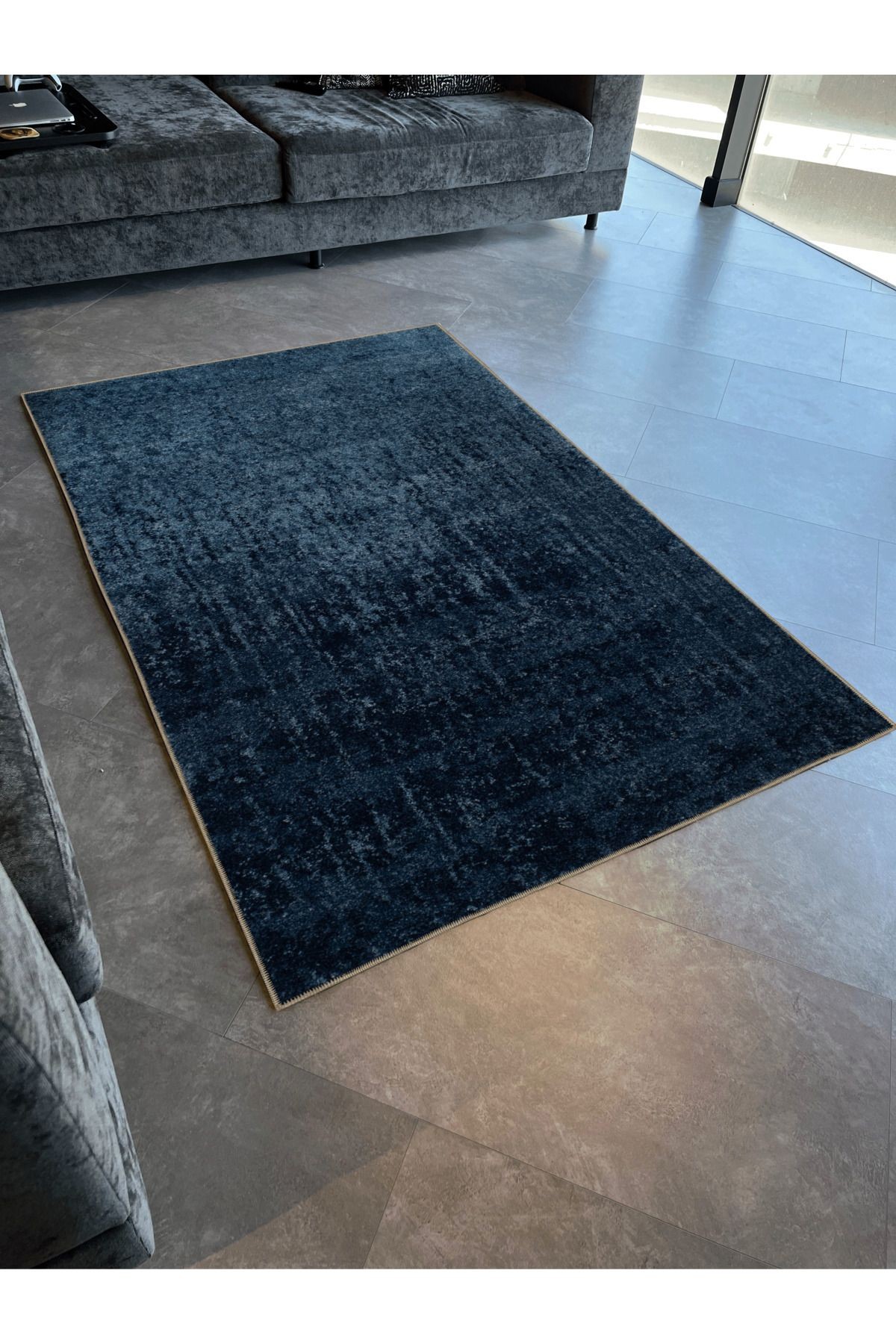 Lacivert Temalı Abstract Soyut Desenli Modern Dekoratif Halı 3046