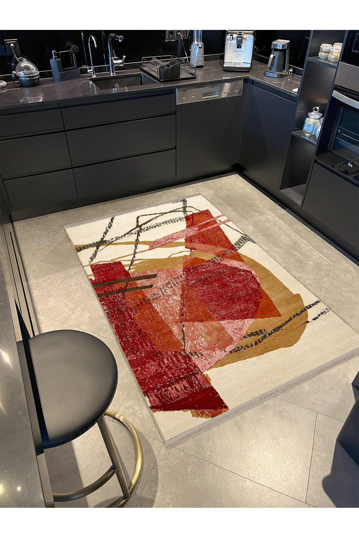 Kırmızı Temalı Karma Soyut Desenli Saçaklı Modern Dekoratif Halı 4520