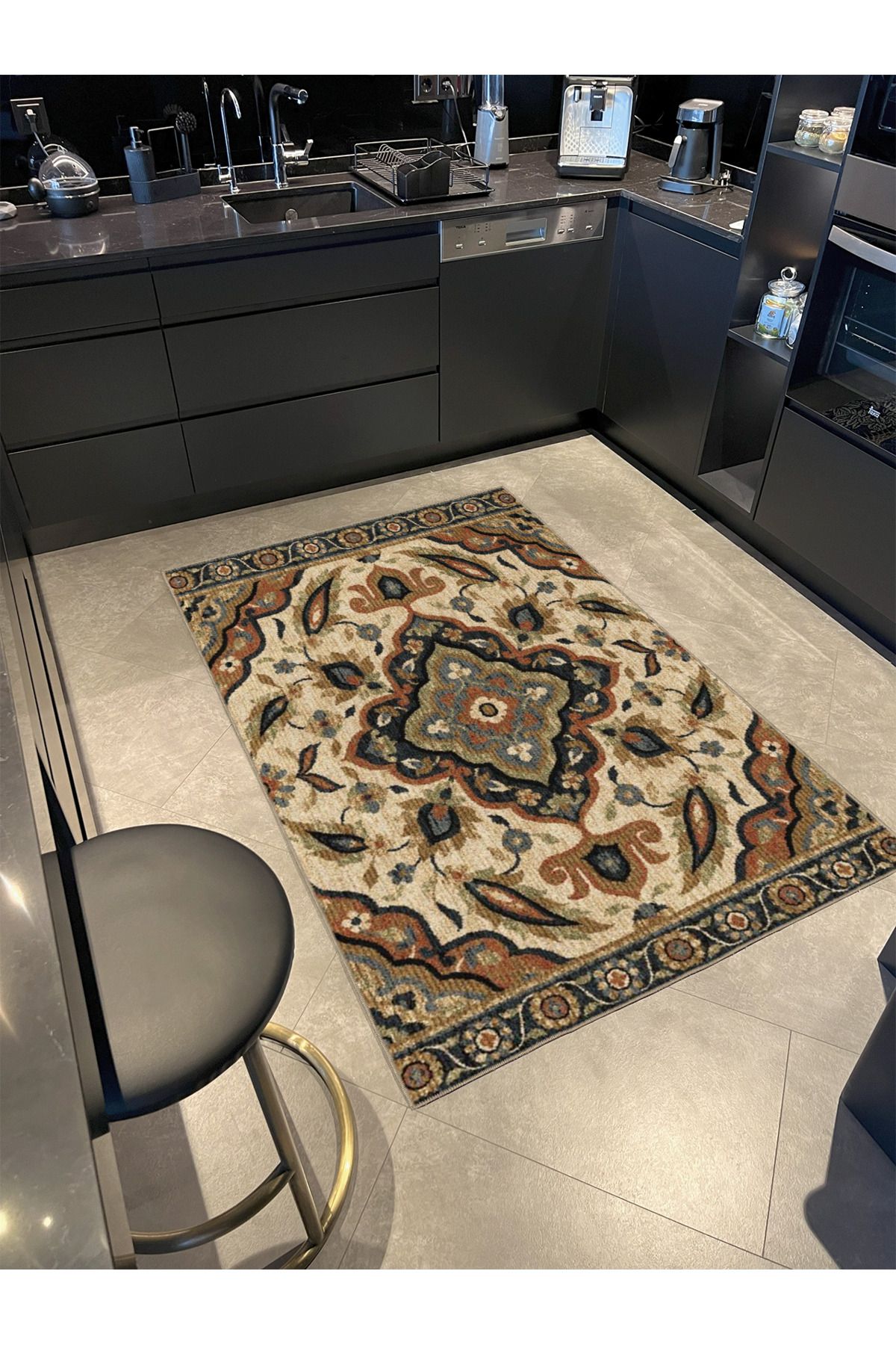 Kahverengi Tonlarında Geleneksel Dokuma Taban Halı 3779