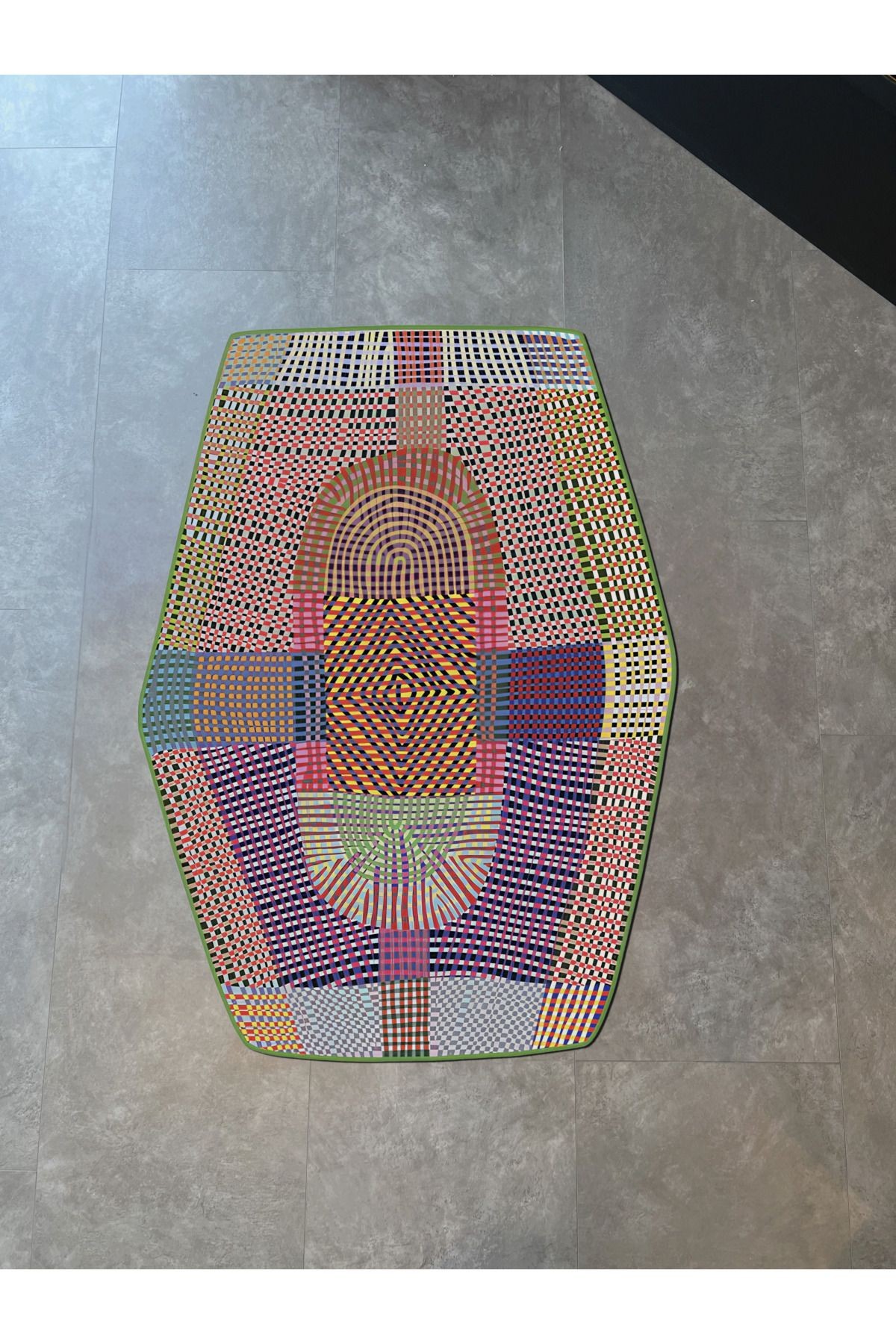 Çok Renkli Altıgen Geometrik Desenli Modern Dekoratif Halı 1674