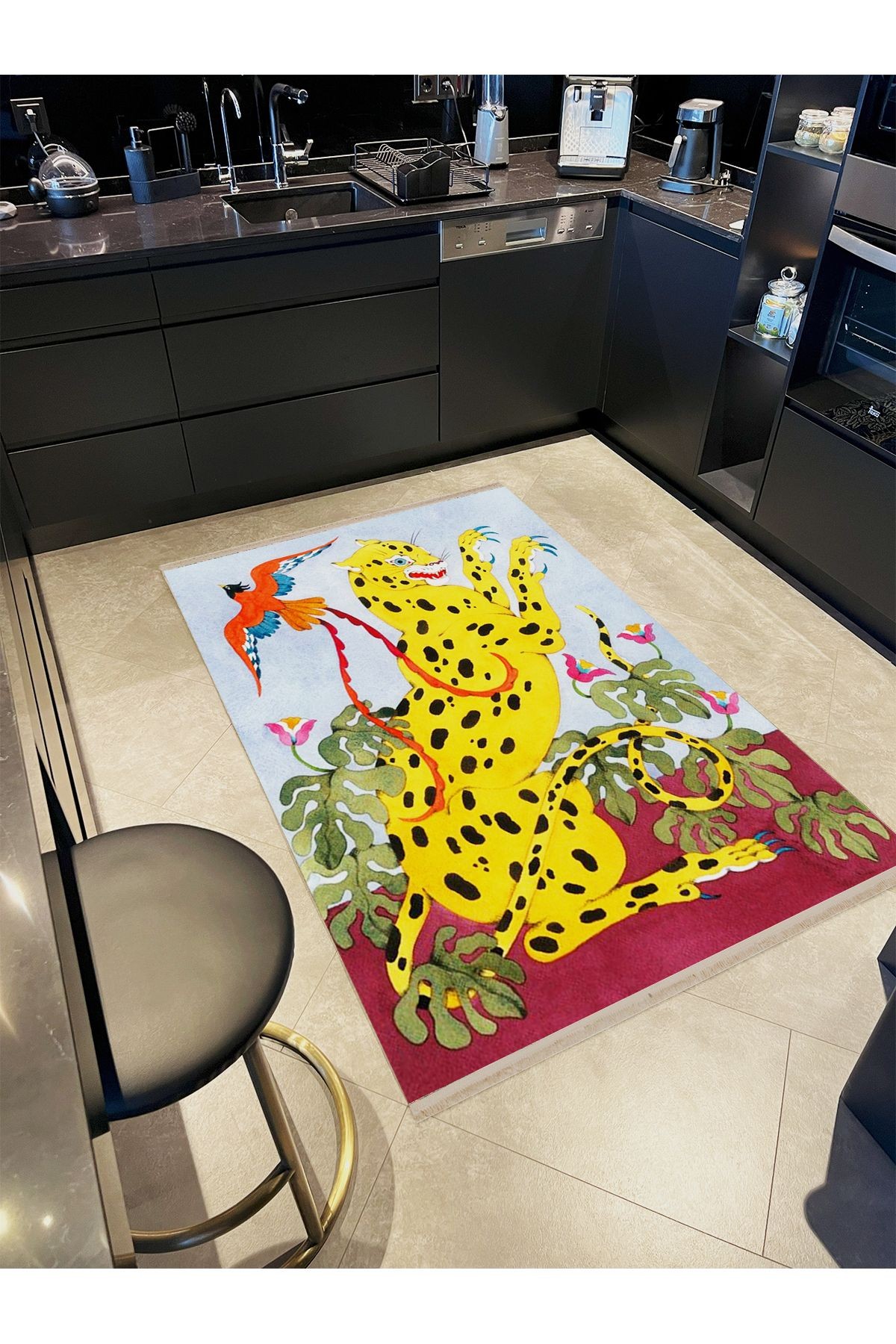 Yılmaz Koleksiyonu Botanik Temalı Benekli Sarı Leopar ve Papağan Desenli Modern Dekoratif Halı 23