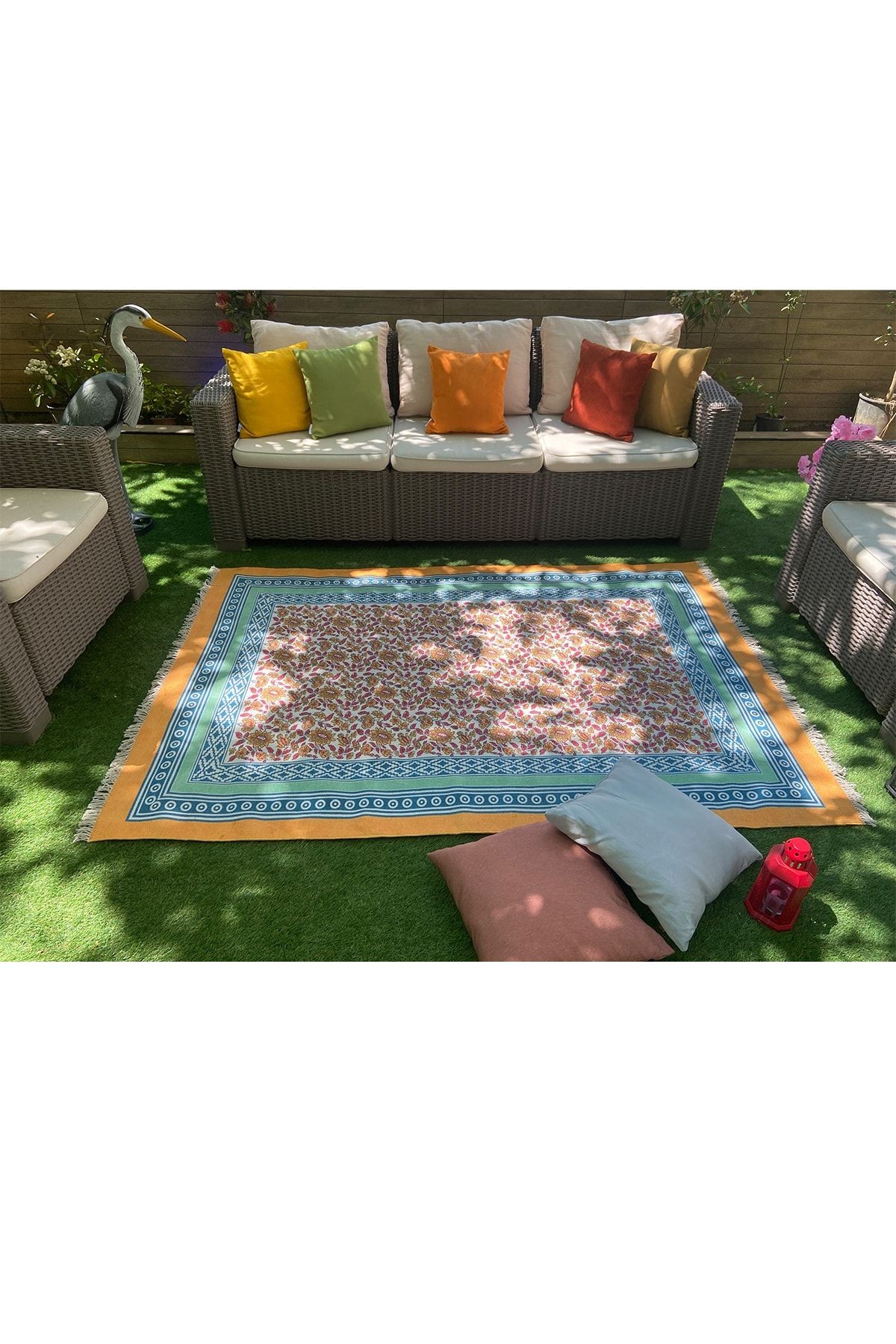 Bahama Çok Renkli Otantik Çiçek Desenli Kilim 302