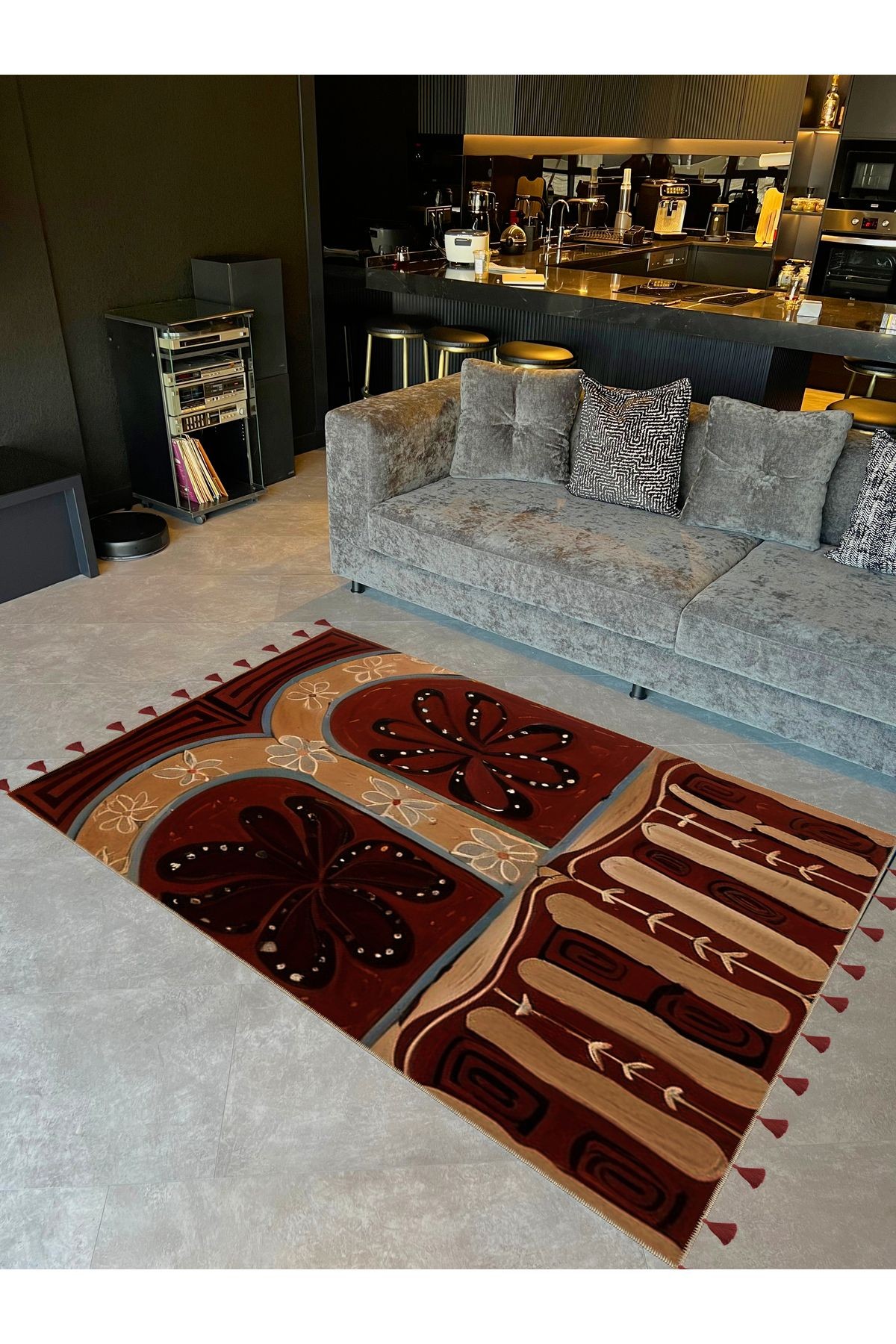 Royal Koyu Tonlu Karma Şekiller Desenli Püskül Detaylı Dokuma Taban Modern Dekoratif Halı royal17