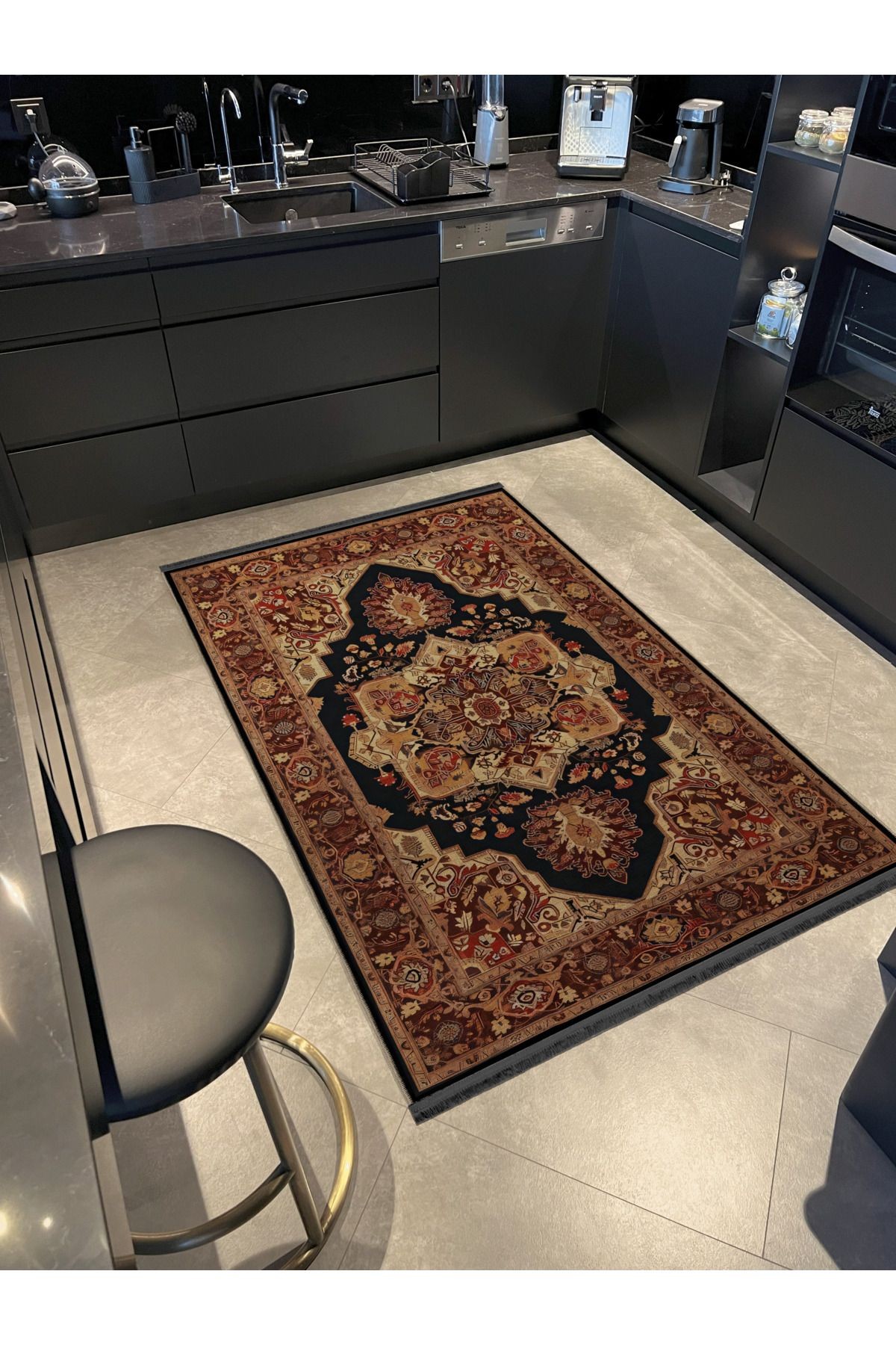 Siyah Bej Temalı Geleneksel Motif Etnik Çiçek Desenli Kreatif Vintage Dekoratif Halı 2420