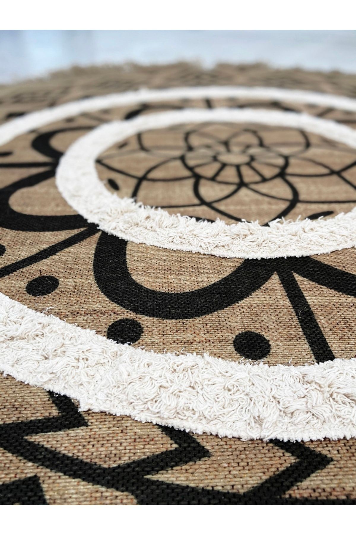 Jüt Marakesh Kilim 5015 Siyah Etnik Baskılı Yuvarlak Püsküllü Jüt Kilim