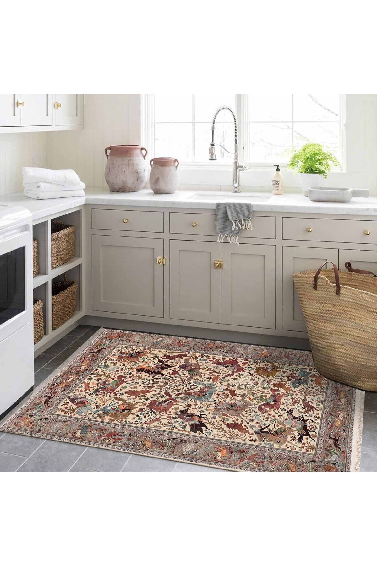 Asena Koleksiyonu Çok Renkli Okçu Süvariler ve Ağaçlar Desenli Vintage Dekoratif Halı 46