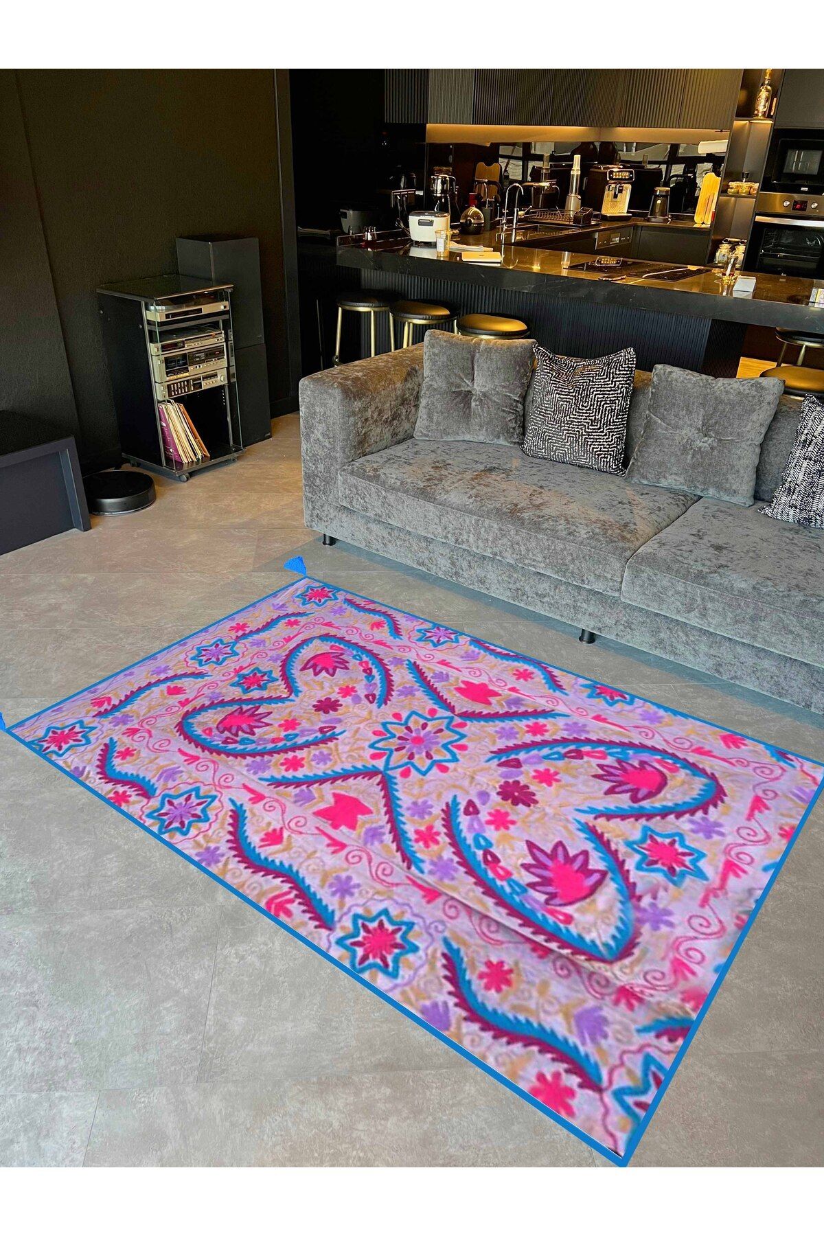 Haryana Koleksiyonu Pembe Mavi Tonlarda Karma Figürler Desenli Dokuma Taban Modern Dekoratif Halı 12