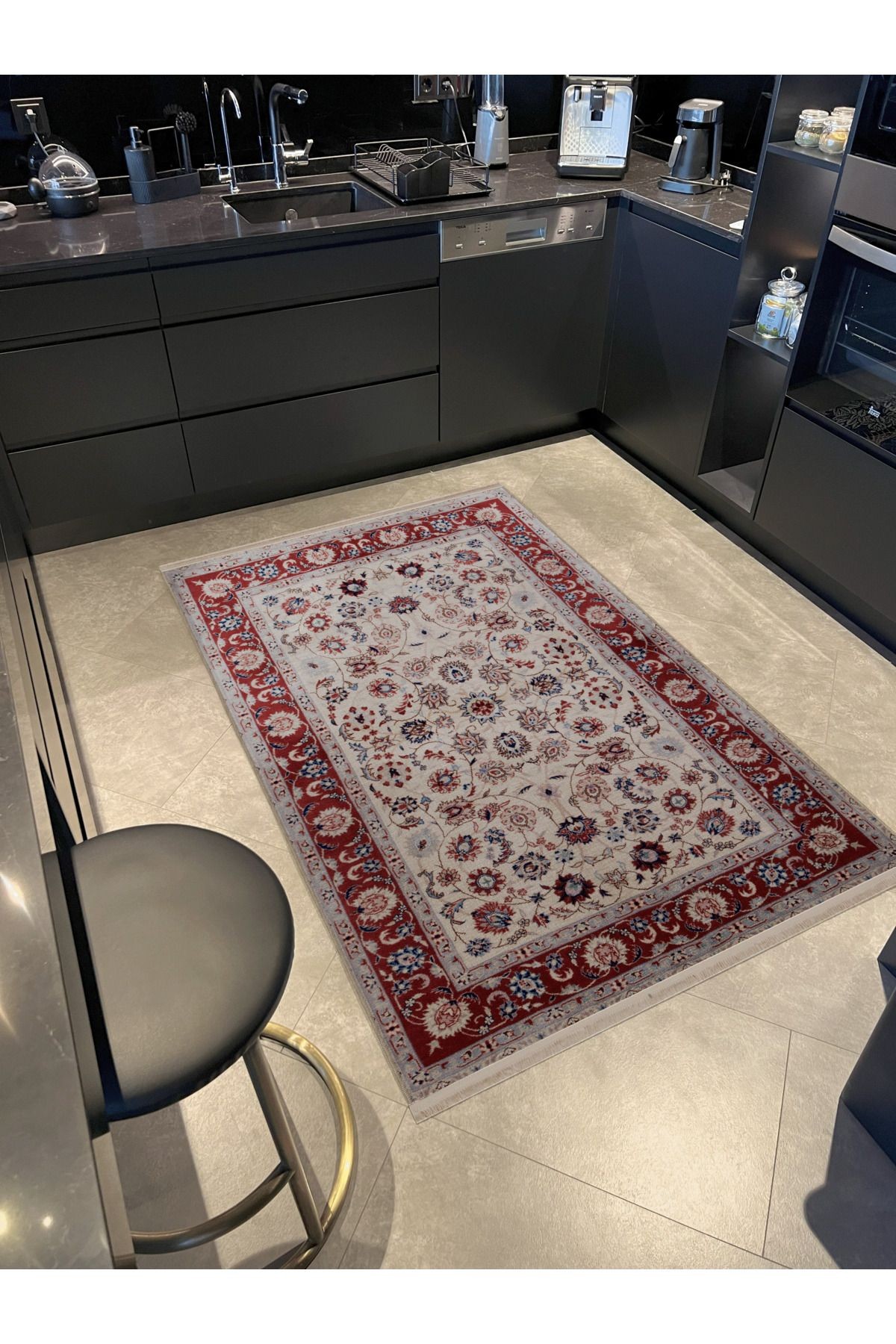 Kırmızı Bej Temalı Çok Renkli Etnik Çiçek Desenli Vintage Dekoratif Halı 2456