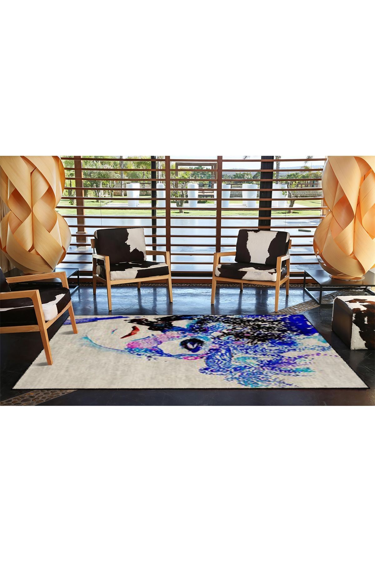 Mavi Maskeli Kadın Desenli Modern Dekoratif Halı 4496