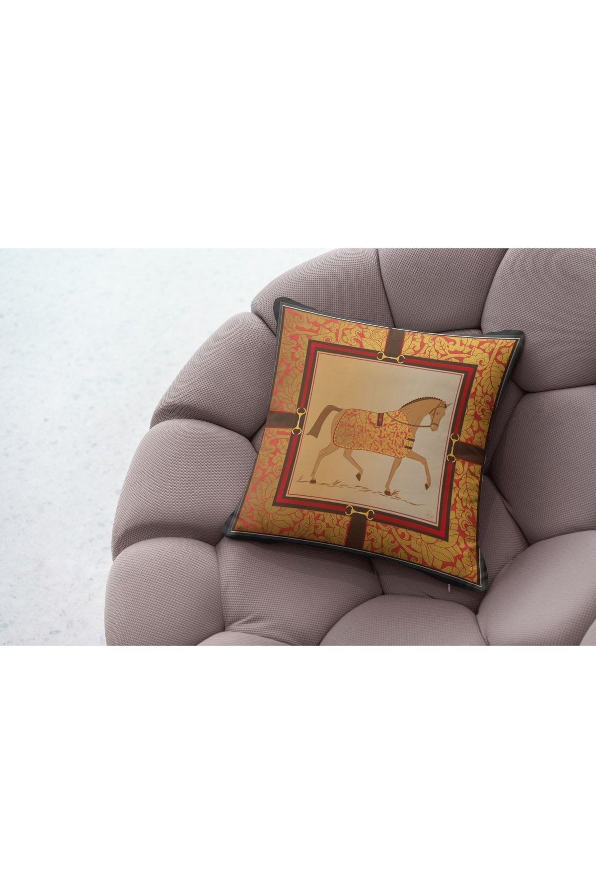 Kırlent Kahve Sarı Kırmızı At Temalı Pillow43