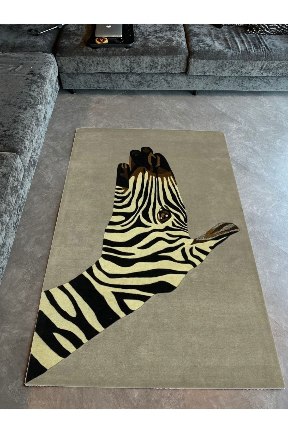 Mira 1108 Bej Renk Zebra Figürlü Dokuma Taban Halı