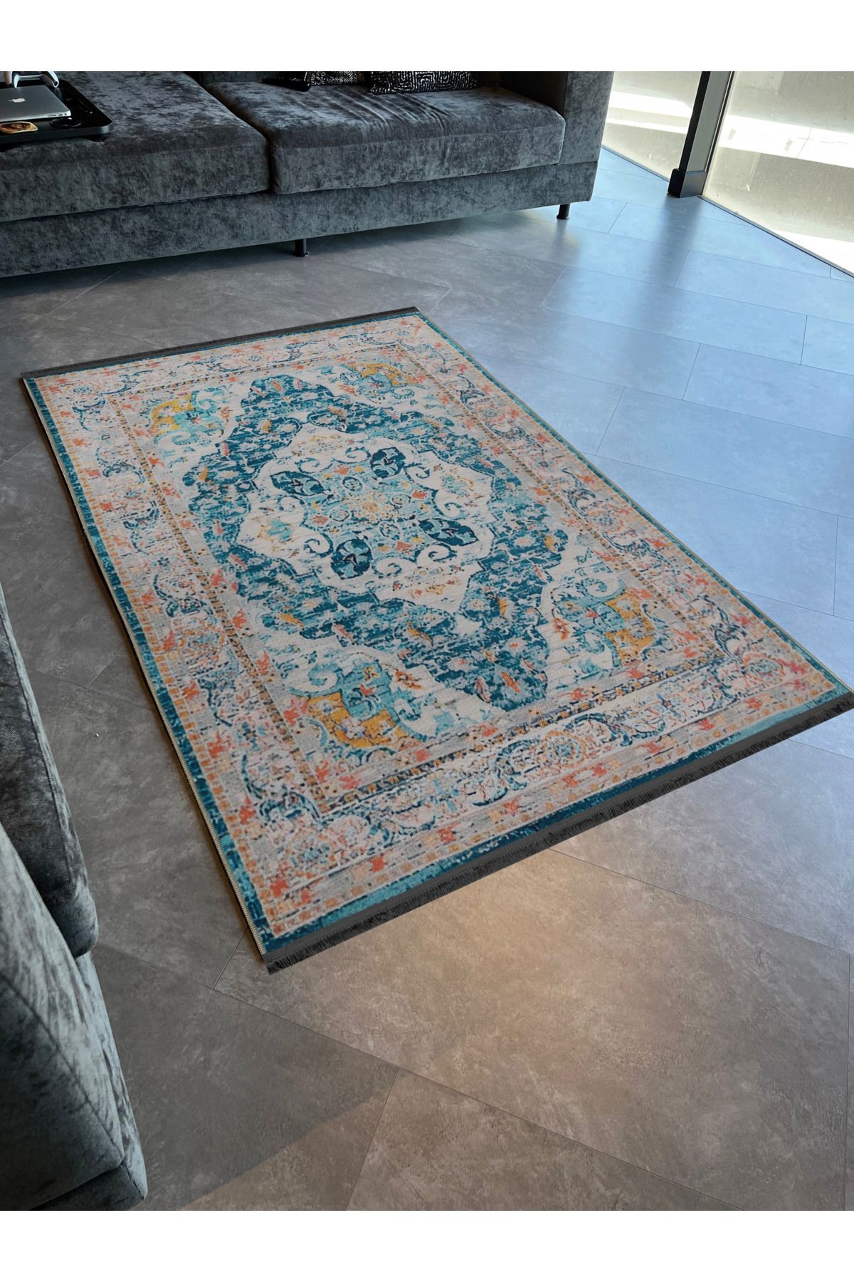 Turuncu Mavi Temalı Geleneksel Motif Etnik Desenli Vintage Dekoratif Halı 2023