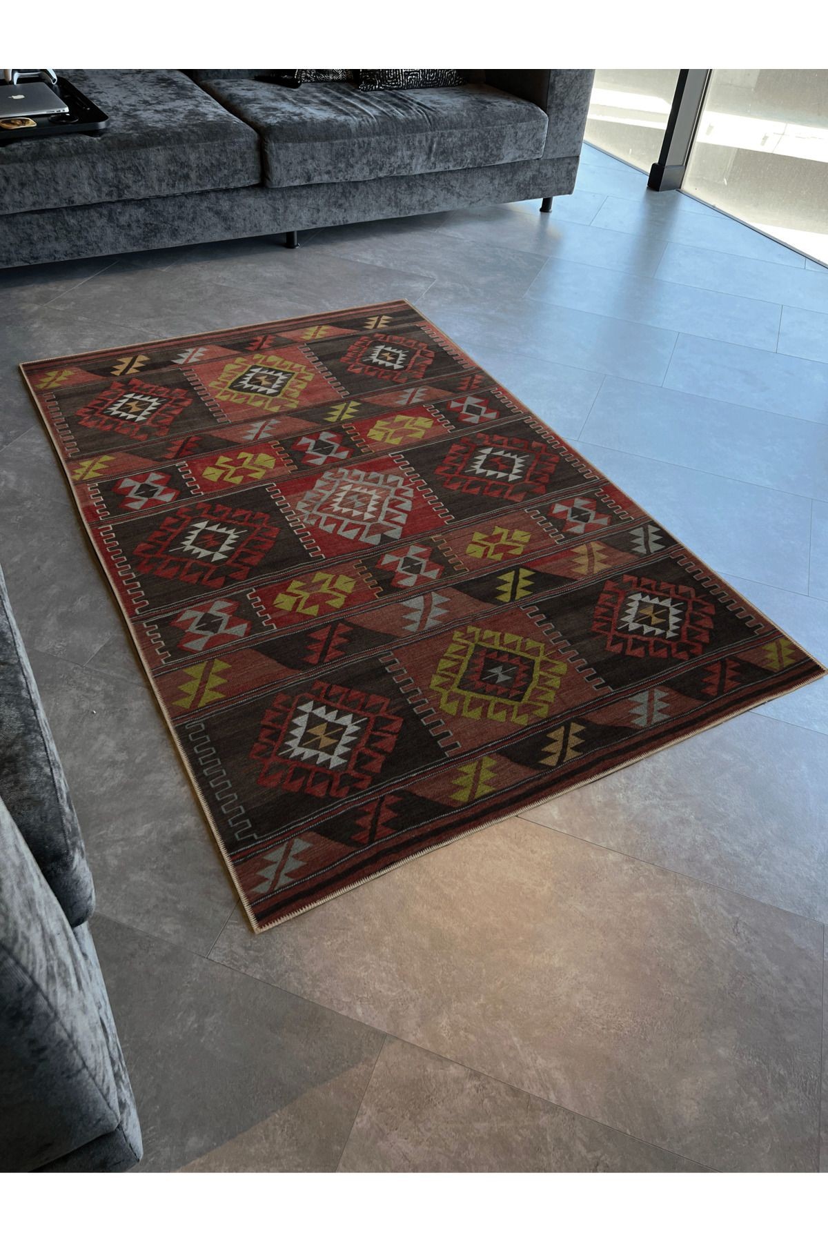 Koyu Ton Çok Renkli Karma Geometrik Desenli Kreatif Modern Dekoratif Halı 2976
