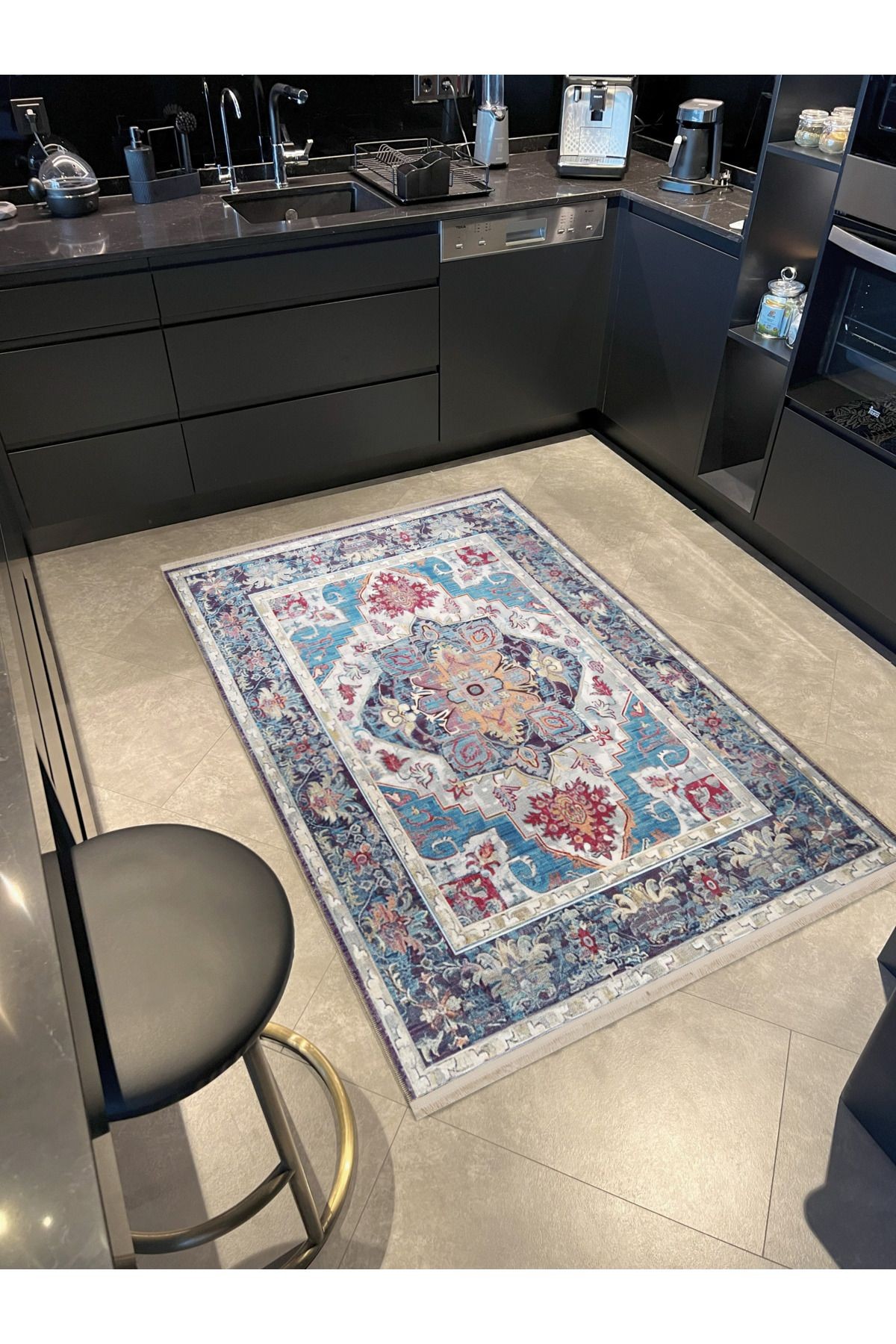 Mavi Temalı Çok Renkli Geleneksel Motif Etnik Desenli Kreatif Vintage Dekoratif Halı 2041