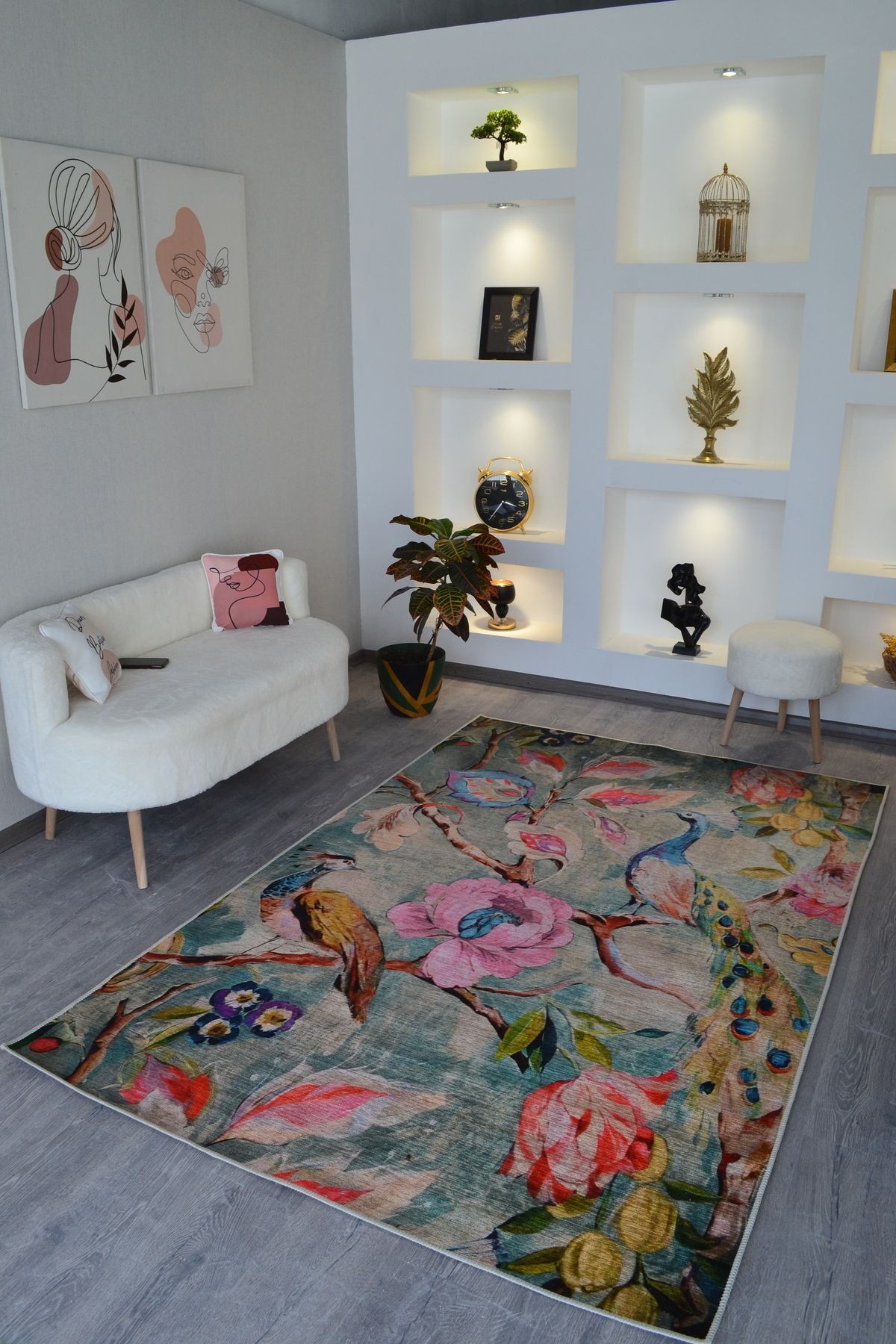 Pastel Tema Çok Renkli Ağaç Çiçek ve Tavus Kuşu Desenli Kreatif Modern Dekoratif Halı 5203