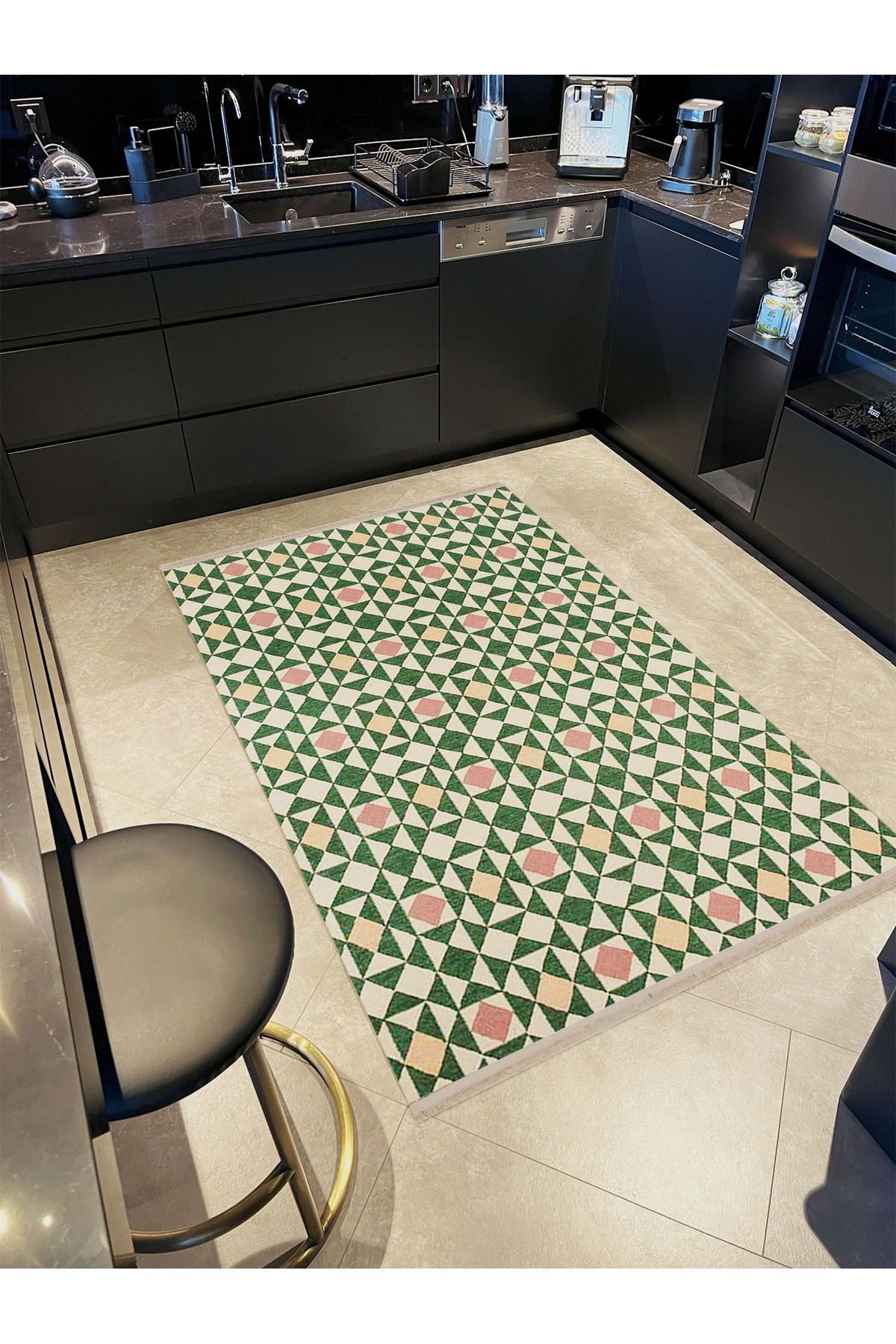 Paris Koleksiyonu Yeşil Temalı Üçgen Geometrik Desenli Kreatif Modern Dekoratif Halı 153