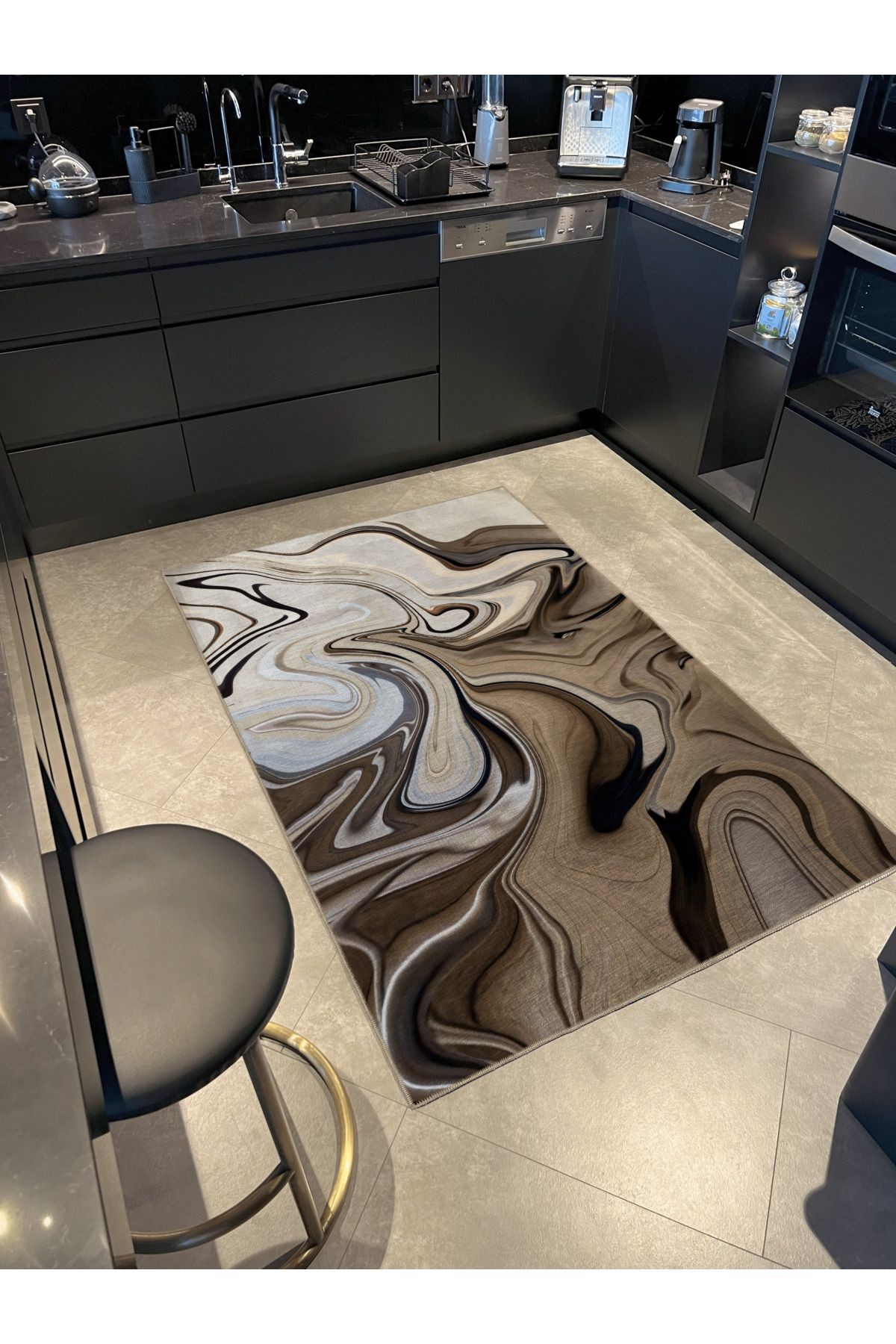Bej Kahve Temalı Çok Renkli Soyut Desenli Modern Dekoratif Halı 2376
