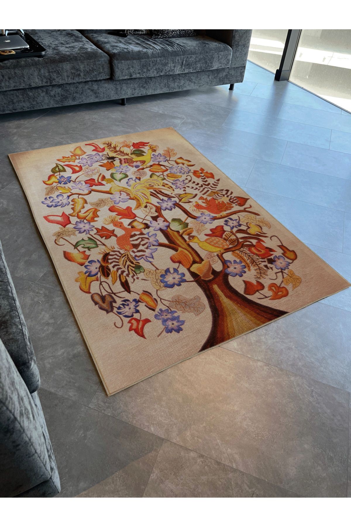 Bej Temalı Soyut Ağaç ve Çiçek Desenli Kreatif Vintage Dekoratif Halı 2886