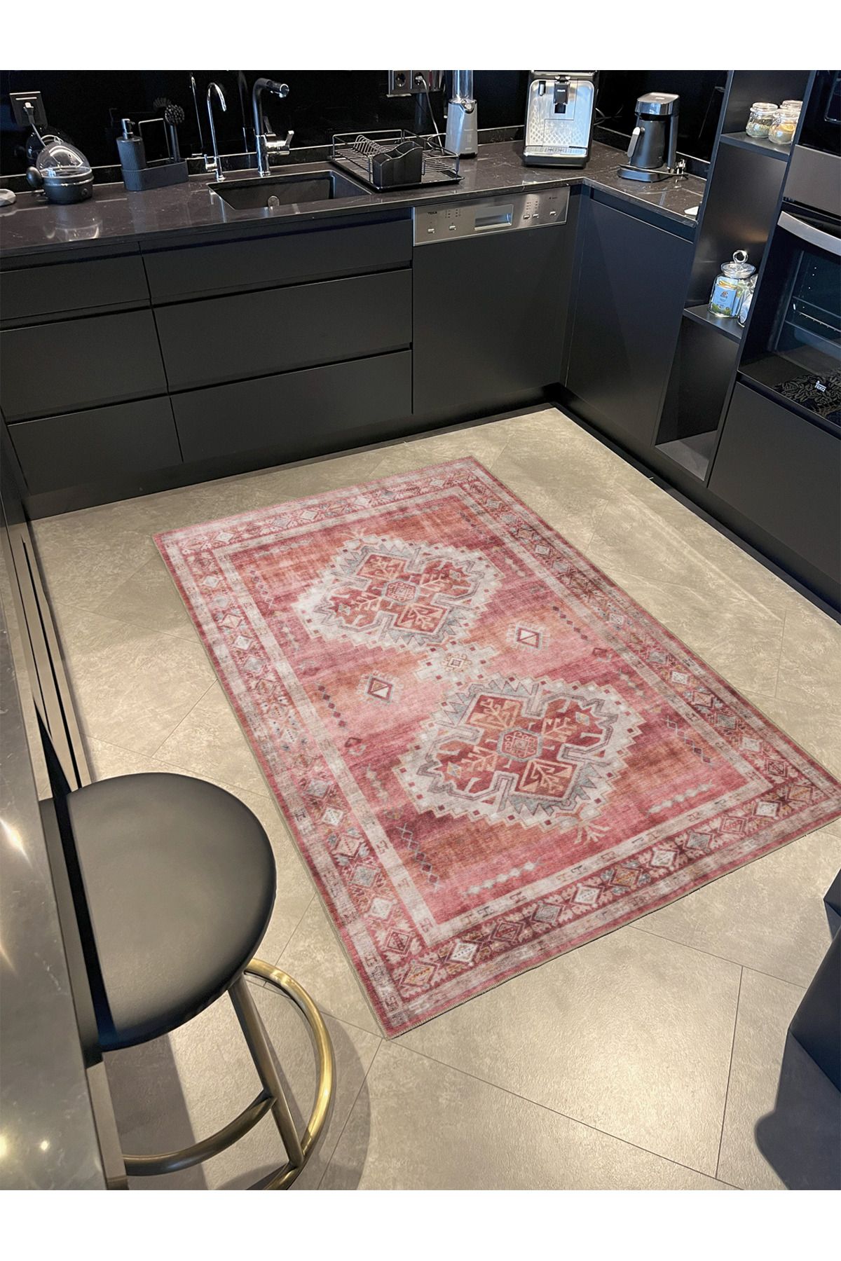 Geleneksel Kırmızı Desenli Dekoratif Halı miravip562