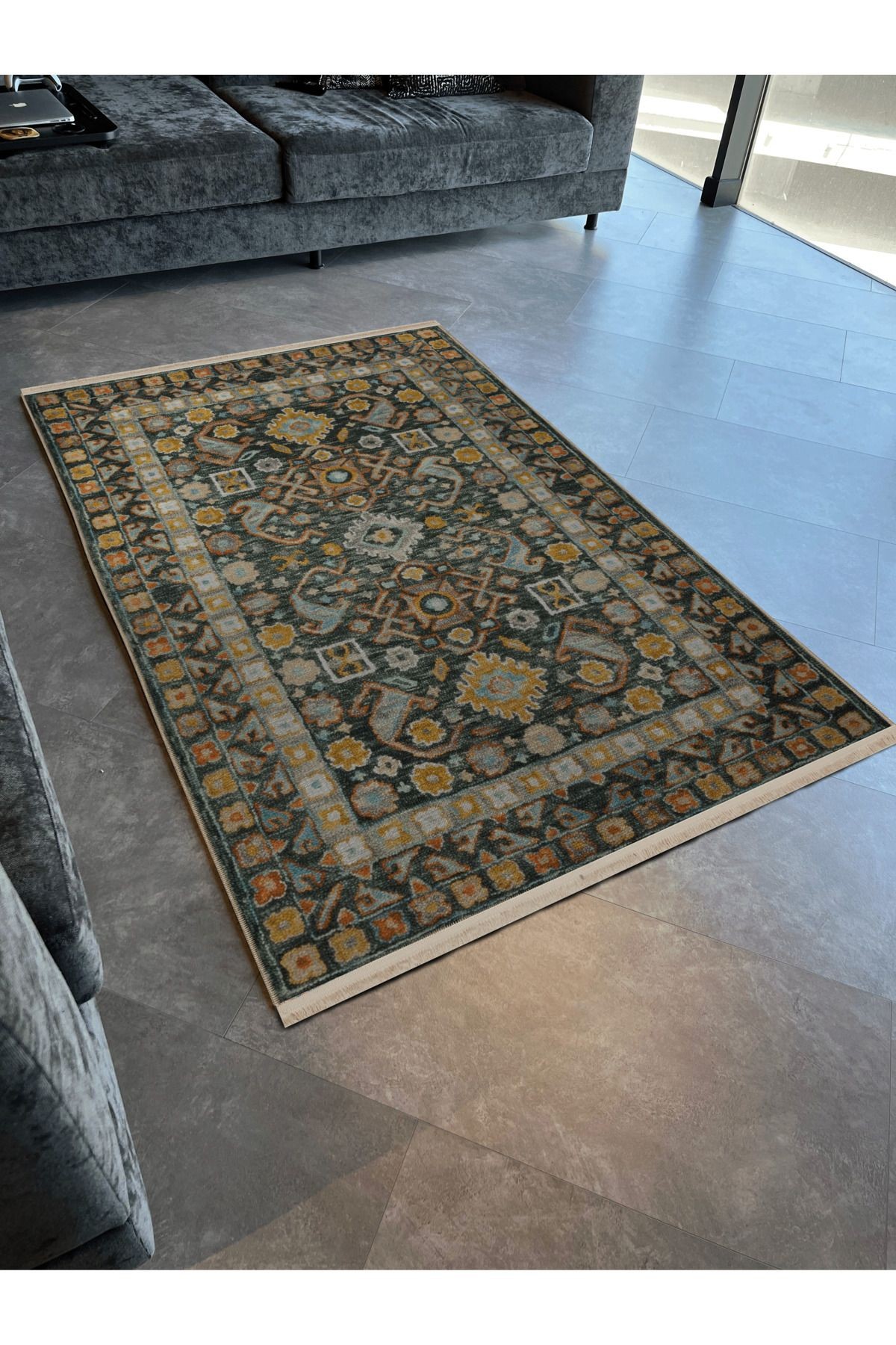 Sarı Yeşil Temalı Çok Renkli Geleneksel Motif Çiçek Desenli Vintage Dekoratif Halı 2901