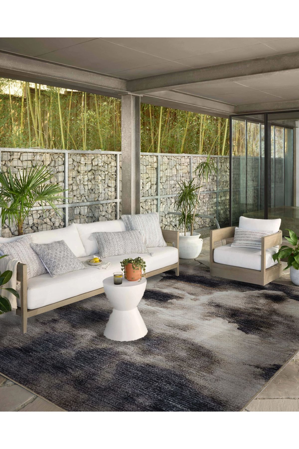 Gri Temalı Soyut Sis Duman Desenli Modern Dekoratif Halı 5332