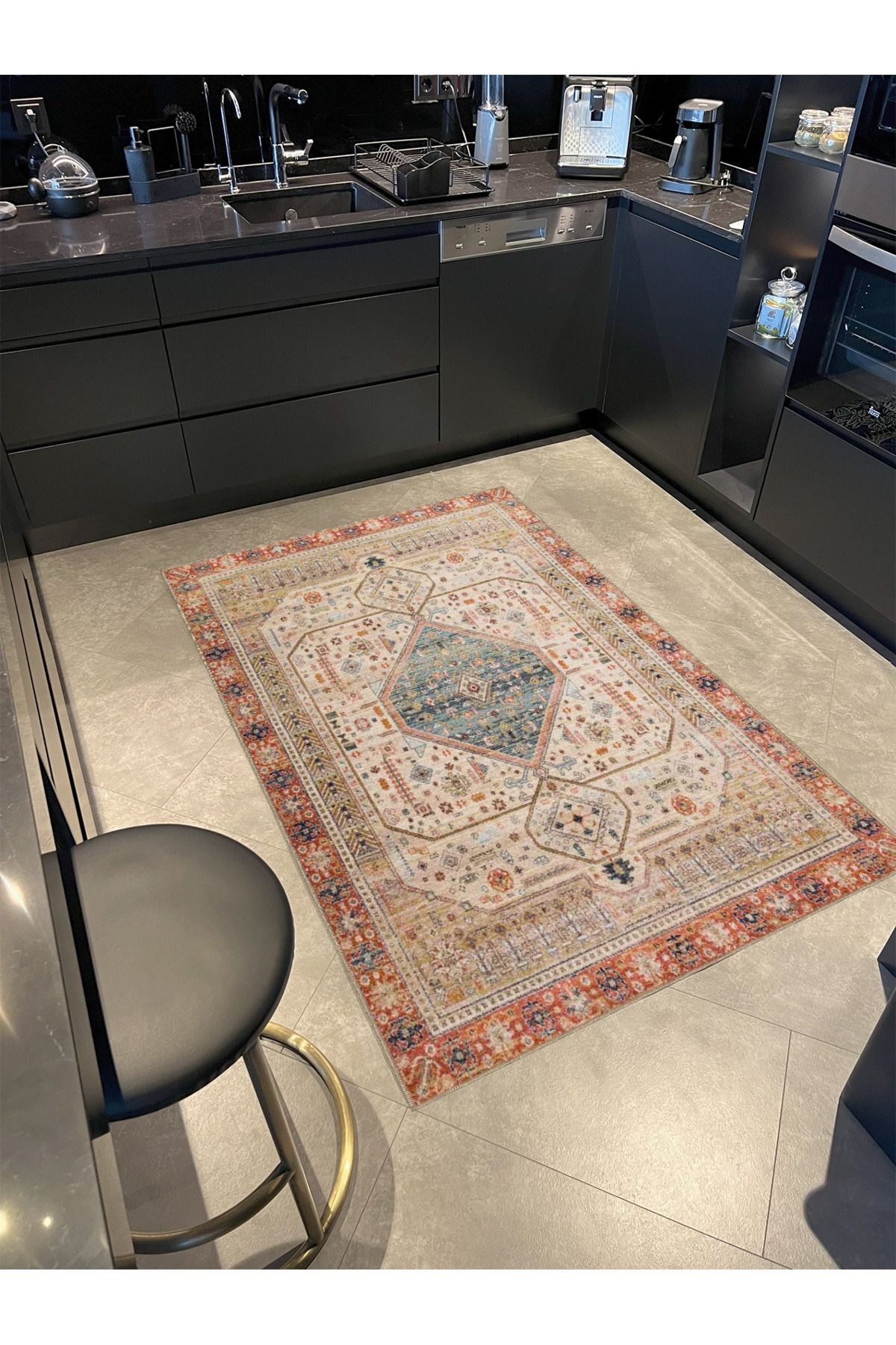 Bej Temalı Geleneksel Motif Desenli Vintage Dekoratif Halı 4773