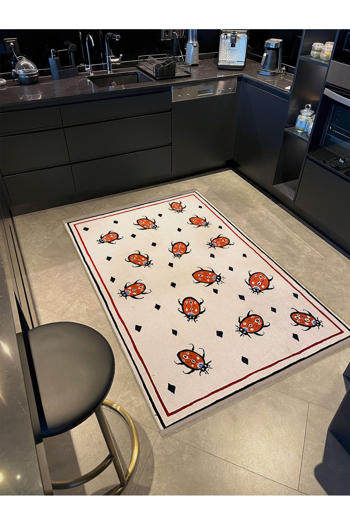 Emre Koleksiyonu Bej Temalı Çerçeveli Böcekler Desenli Dokuma Taban Kreatif Modern Dekoratif Halı 19