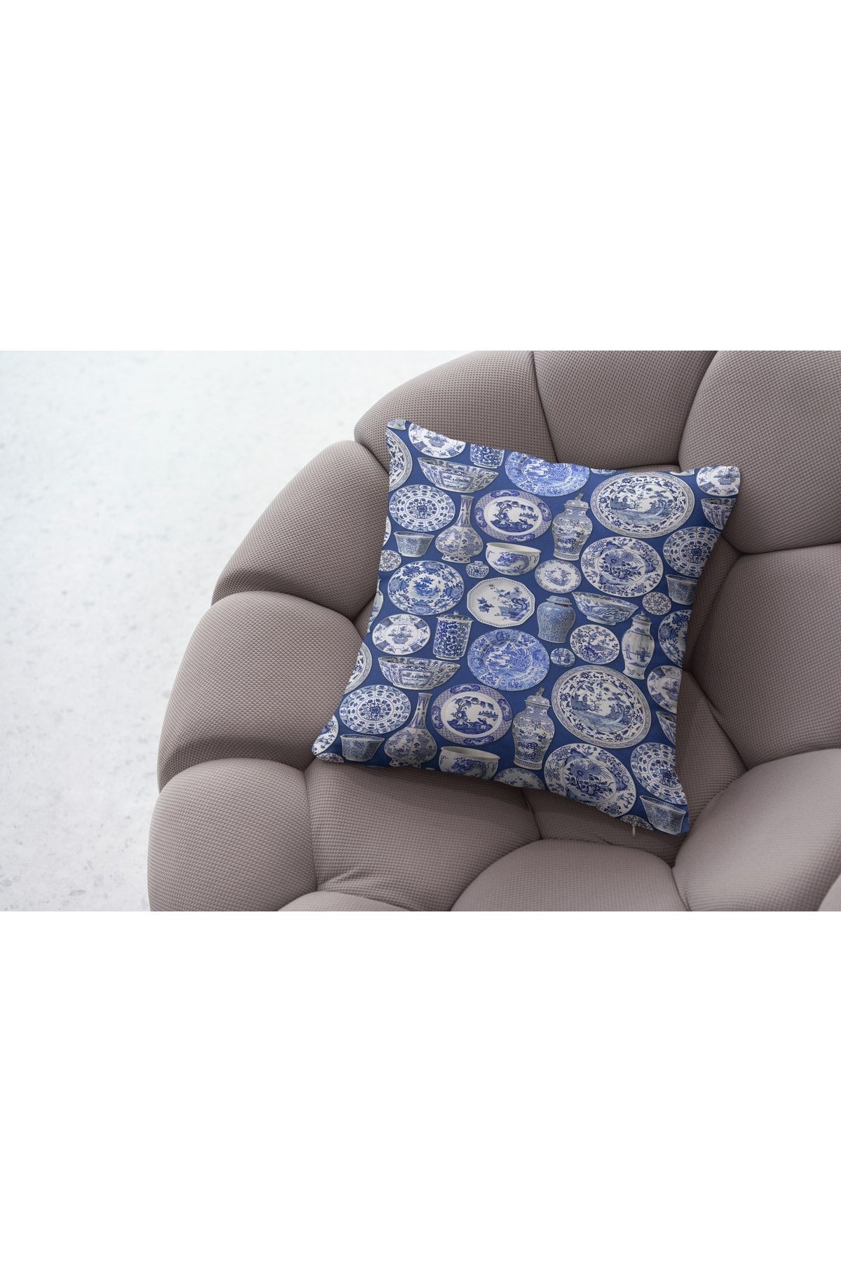 Kırlent 956 Blue Blanc Tabak Vazo Temalı Kırlent Kılıfı Lacivert Mavi