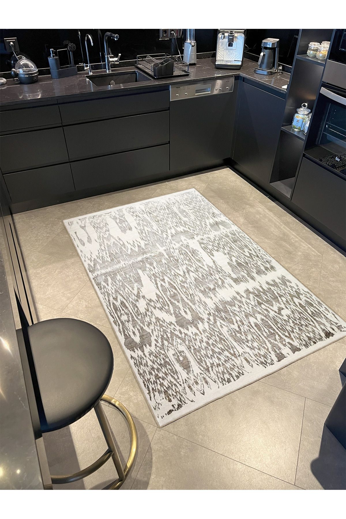 Gri Renkli Açık Tonlarda Akan Motifli Desenli Modern Dekoratif Halı 4400