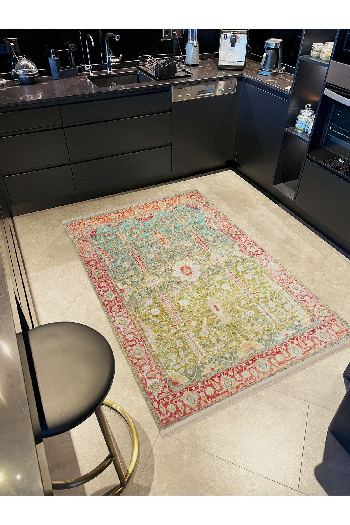 Barcelona Koleksiyonu Yeşil ve Mavi Tonlar Eskitme Çiçek Motifleri Desenli Vintage Dekoratif Halı 53
