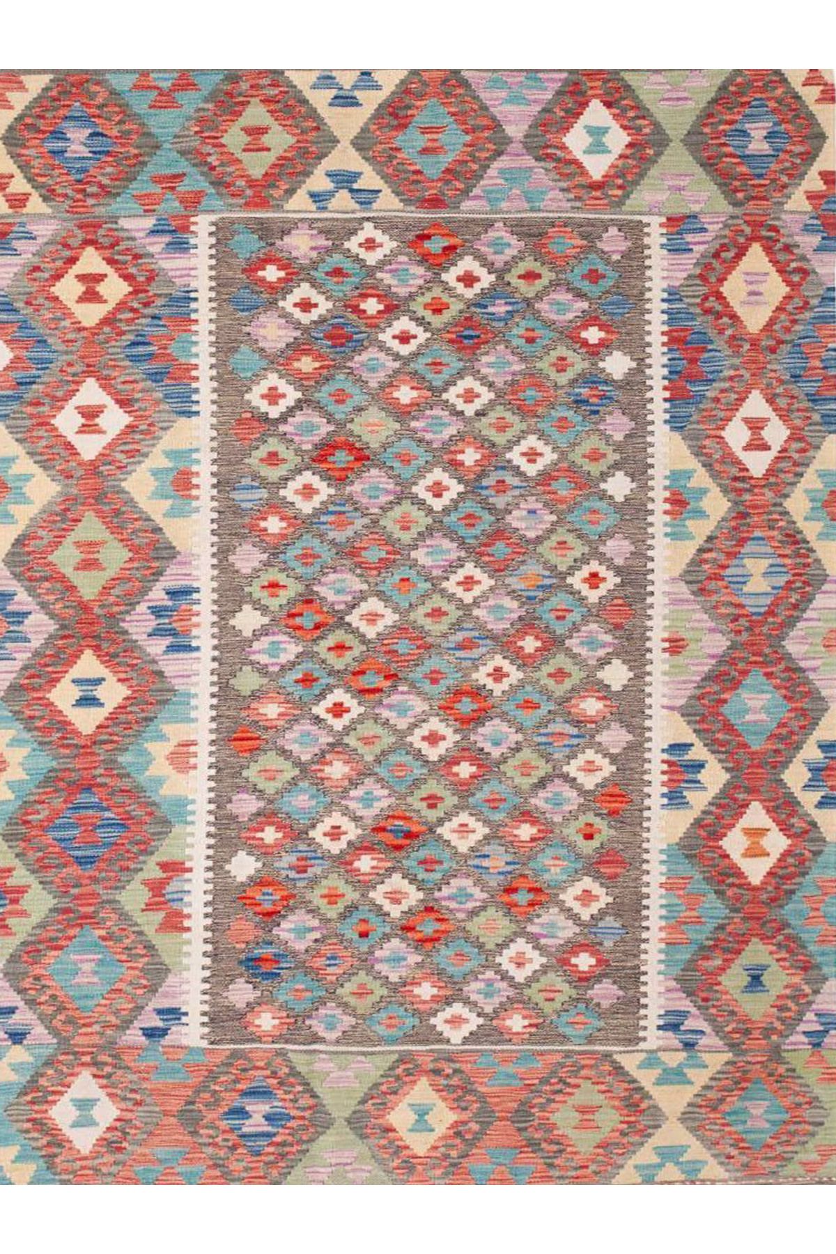 Güney Koleksiyonu Çok Renkli Geometrik Motifli ve Geleneksel Desenli Vintage Dekoratif Halı 40