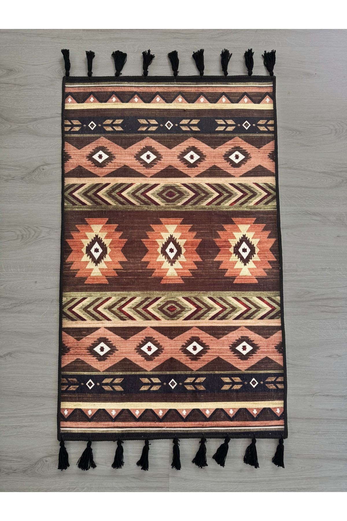 Çok Renkli Antik Tasarım Serisi Desenli Vintage Dekoratif Halı 02