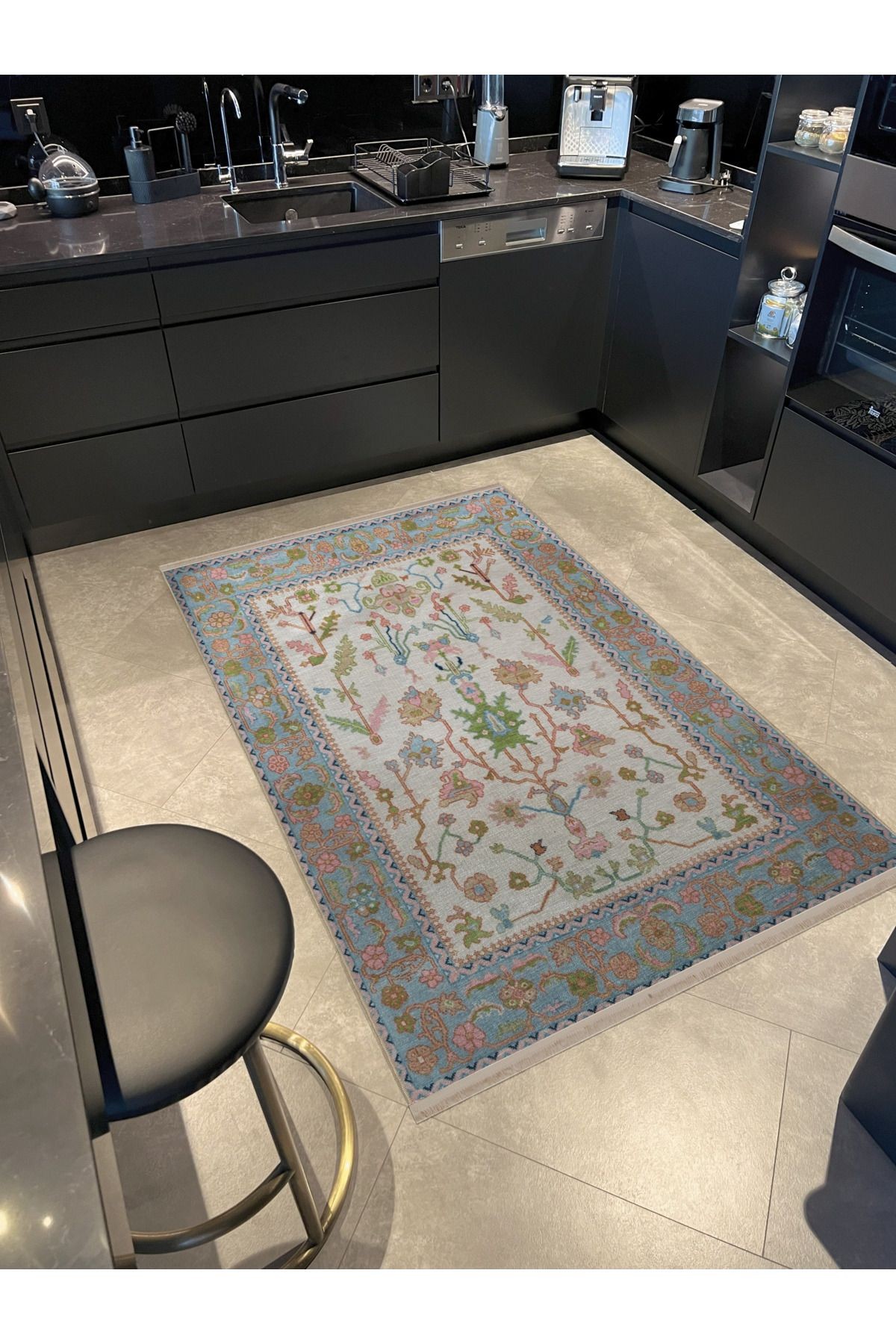 Bej Pudra Temalı Motifli Etnik Çiçek Desenli Kreatif Vintage Dekoratif Halı 2760