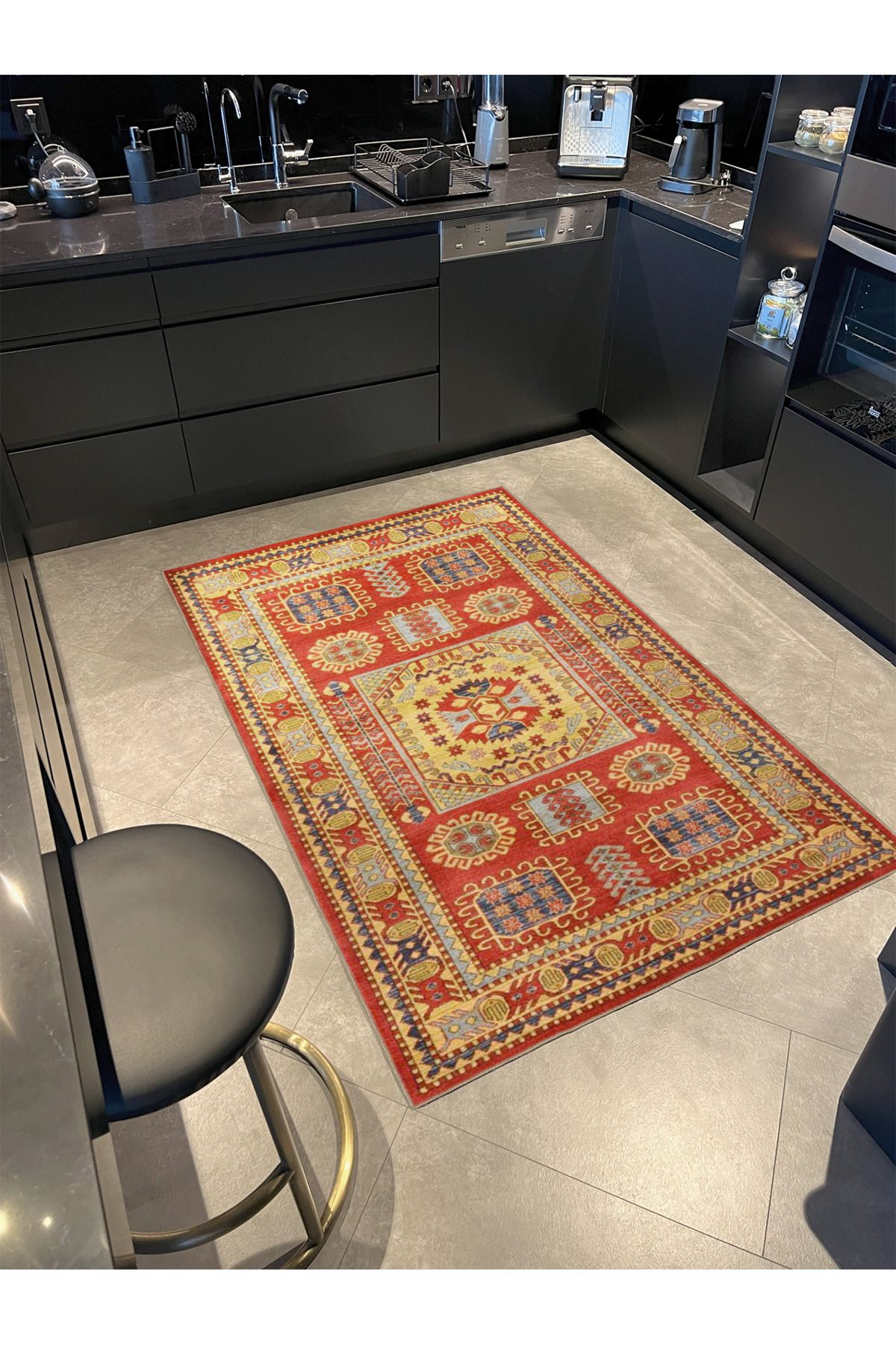 Kırmızı Tonlarında Geometrik Modern Dekoratif Halı 3674