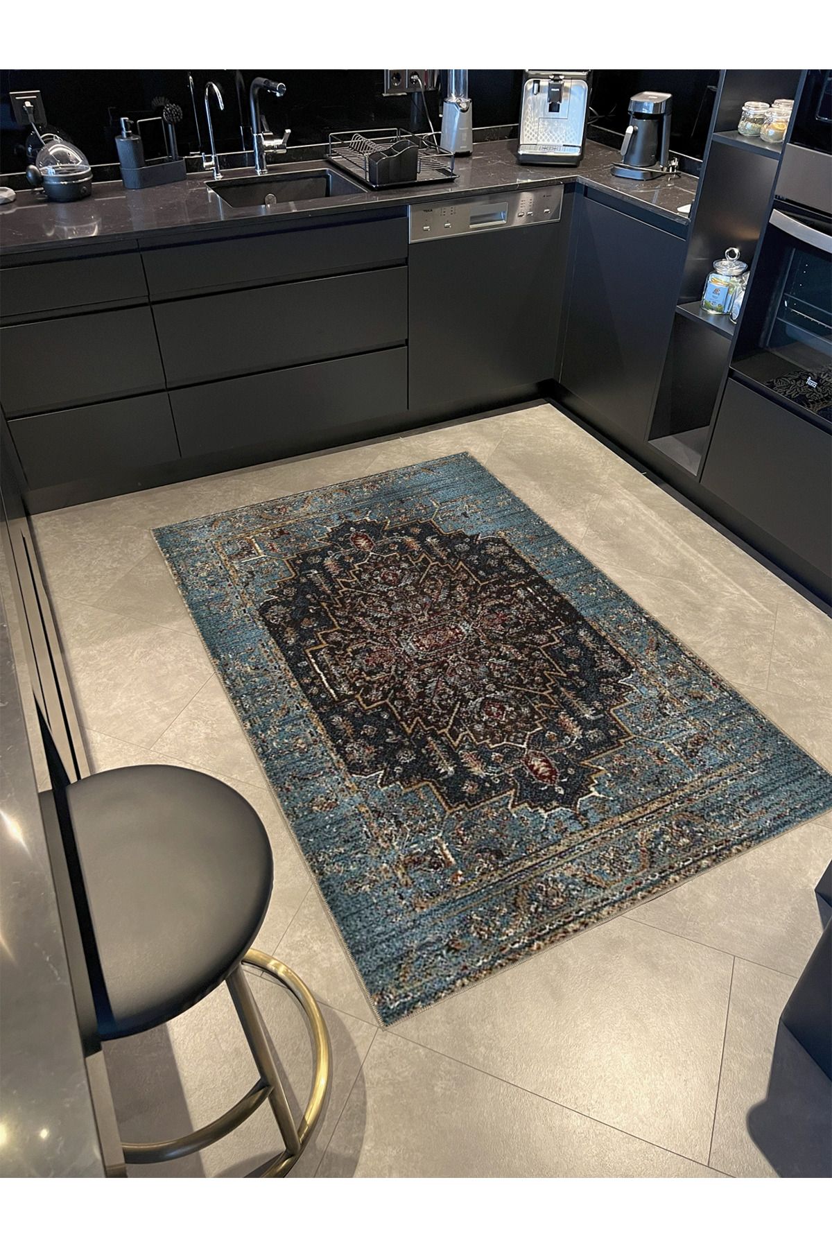 Mavi Temalı Çok Renkli Geleneksel Motif Desenli Vintage Dekoratif Halı 4510