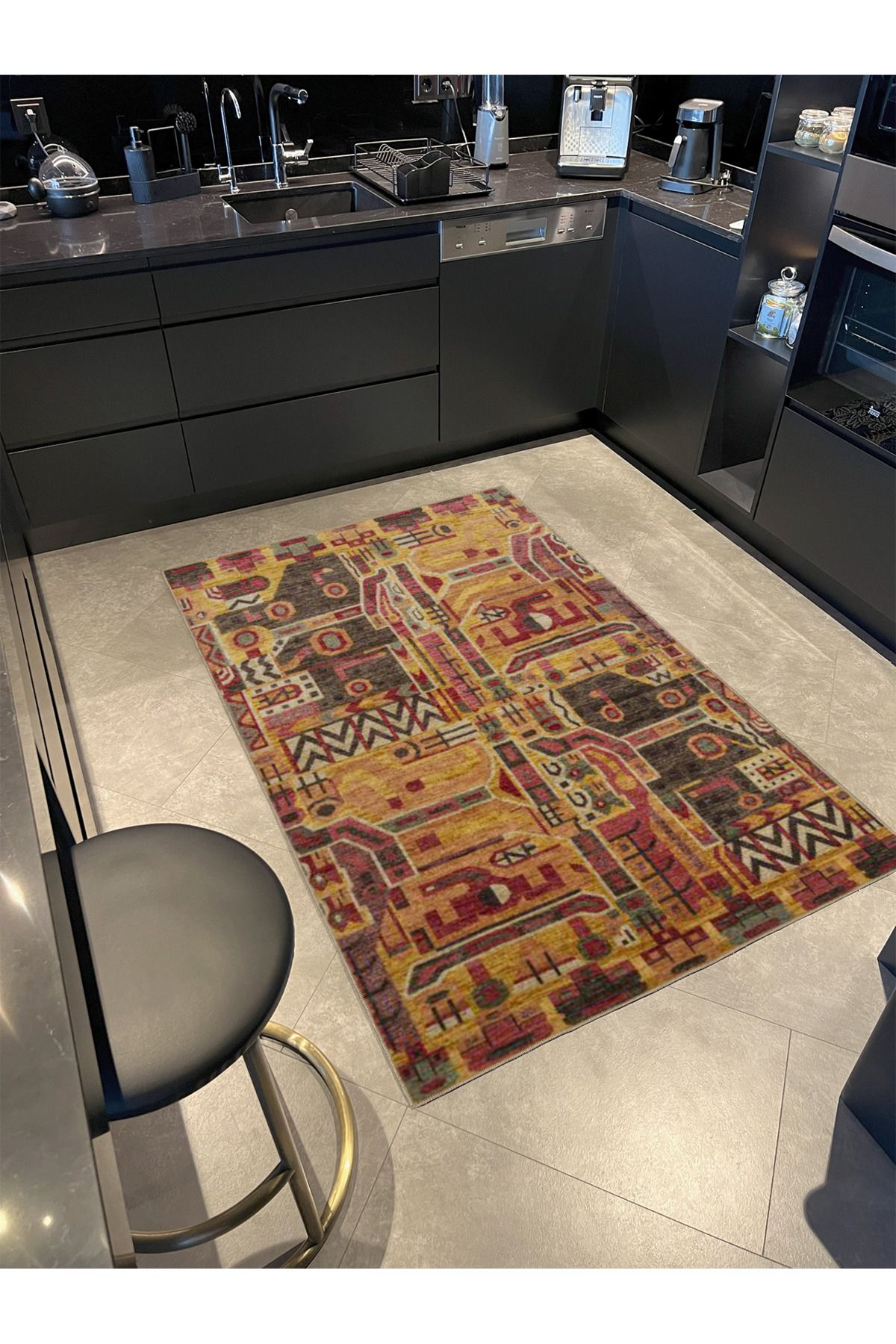 Kahverengi Tonlarda Modern Desenli Dekoratif Halı miravip448