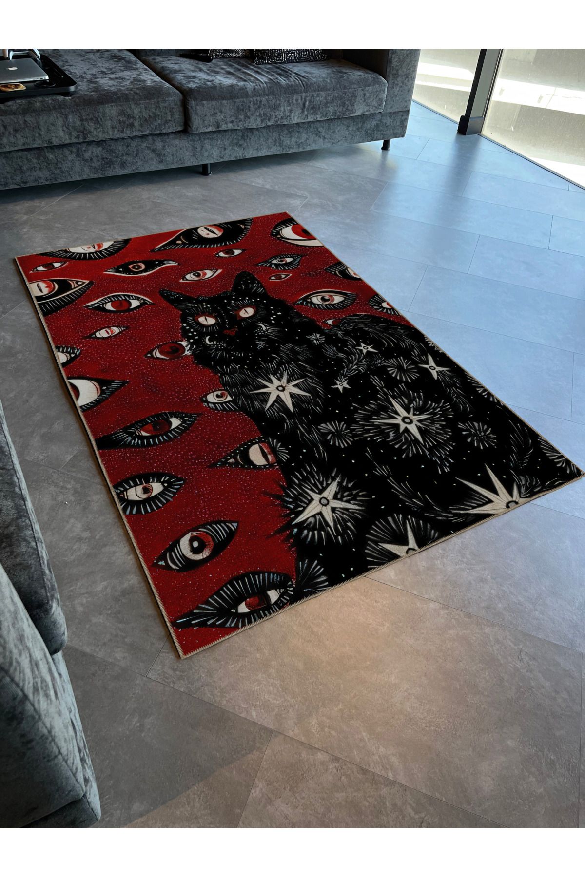 Bordo Siyah Temalı Sürrealist Etnik Göz ve Kedi Desenli Kreatif Modern Dekoratif Halı 2362