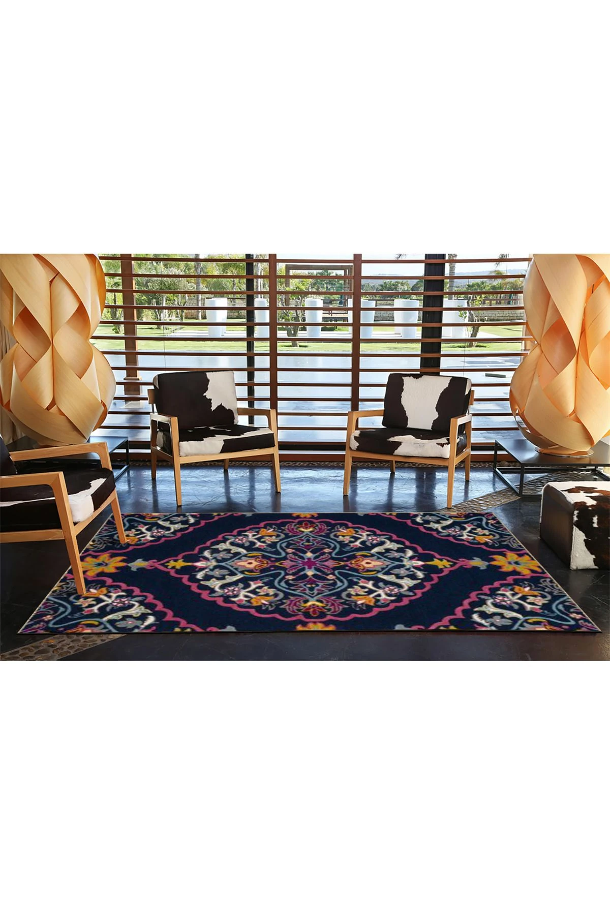 Lacivert Pembe Temalı Geleneksel Motif Çiçek Desenli Vintage Dekoratif Halı 4703